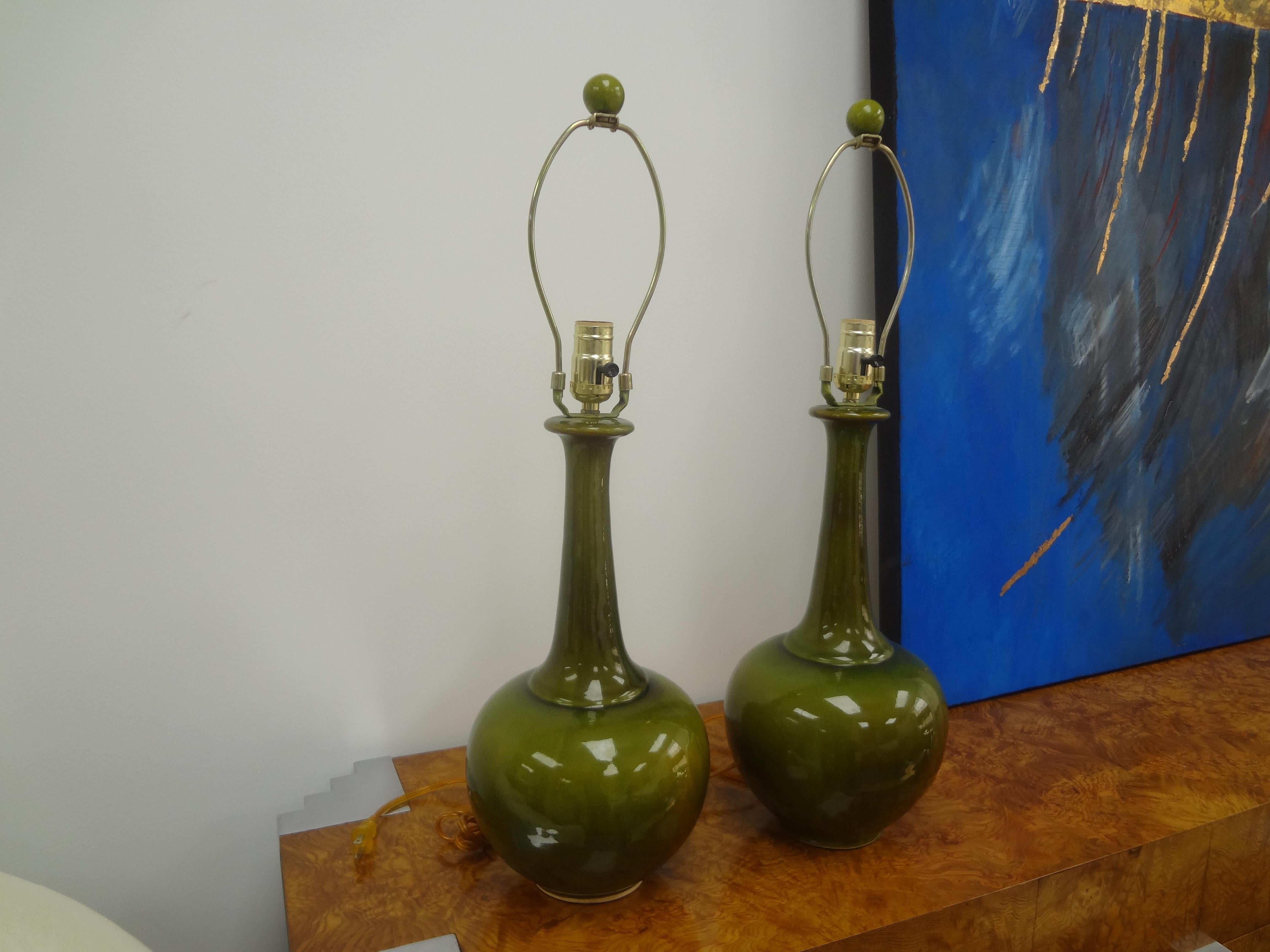 Pair of Hollywood Regency Apple Green Ceramic Lamps 1