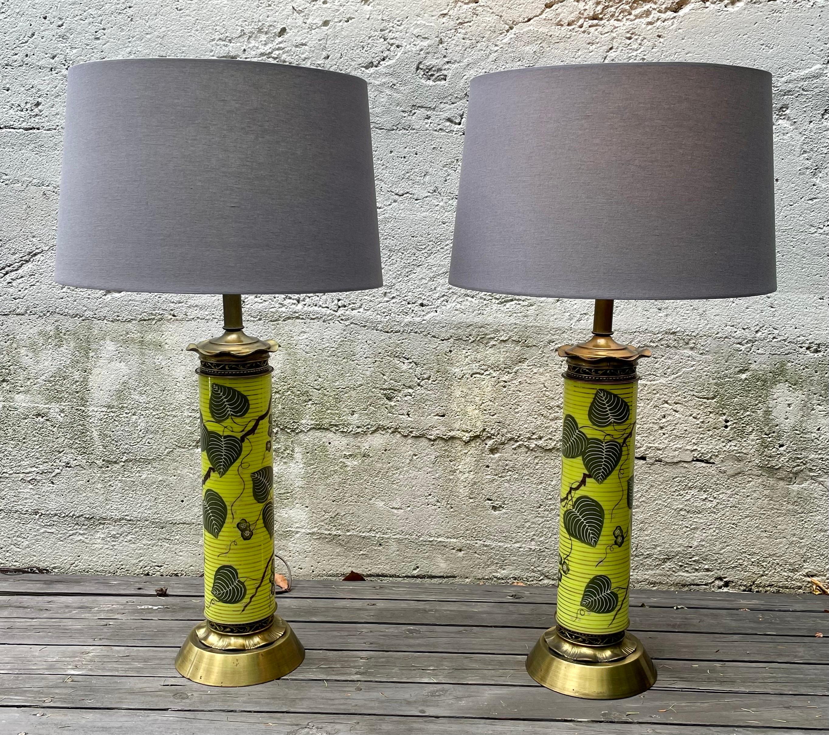 Mid-20th Century Pair of Art Deco Table Lamps, Art Glass with Yellow with Green Leaf Pattern