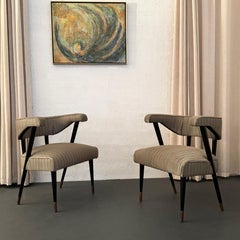 Pareja De Sillones Plisados Con Respaldo Barril Hollywood Regency