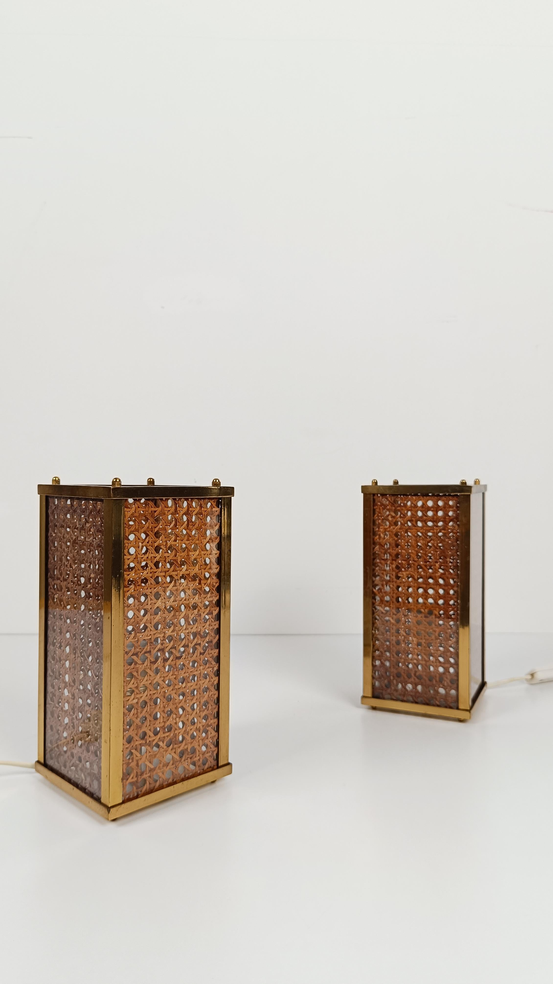 Pair of Hollywood Regency Bedside Table Lamps in Brass & Cane Webbing, 70s en vente 10