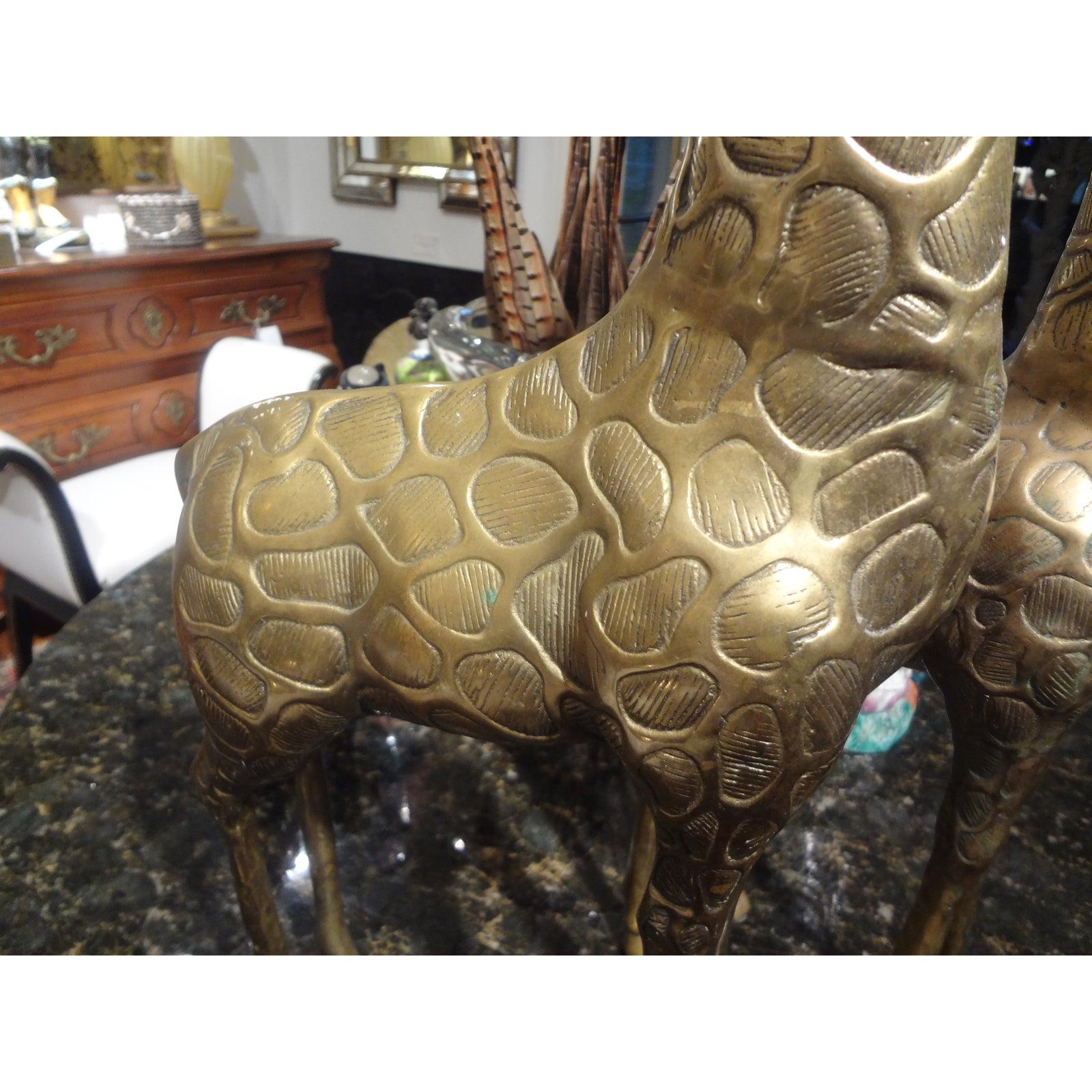Coppia di giraffe in ottone Hollywood Regency in vendita 6