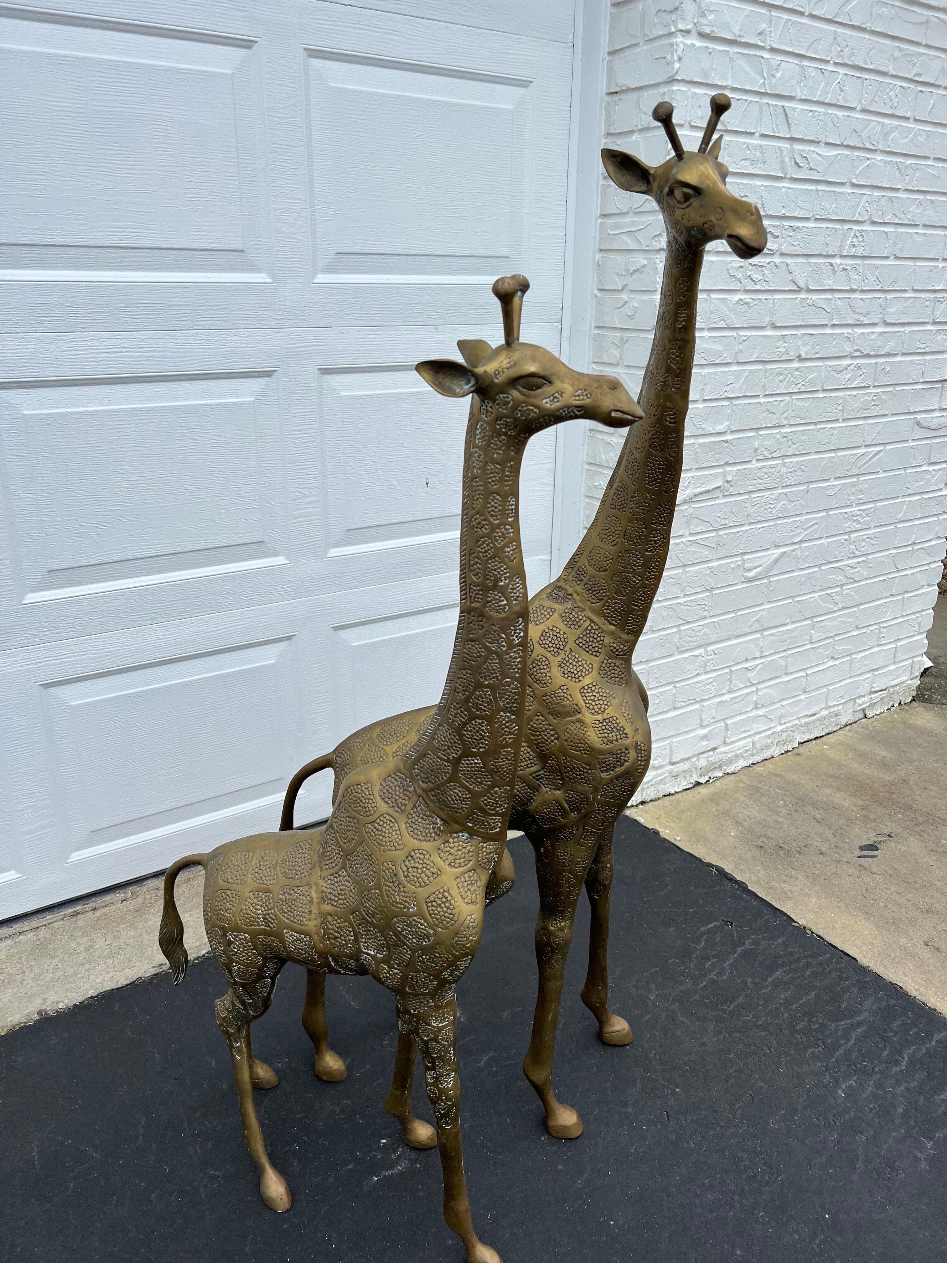 Late 20th Century Pair of Hollywood Regency Brass Giraffes-Mother and Baby For Sale
