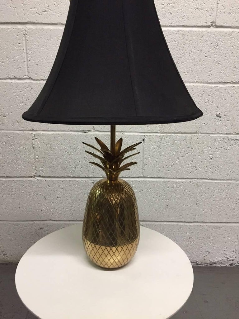 Pair of Hollywood Regency Brass Pineapple Lamps For Sale at 1stDibs