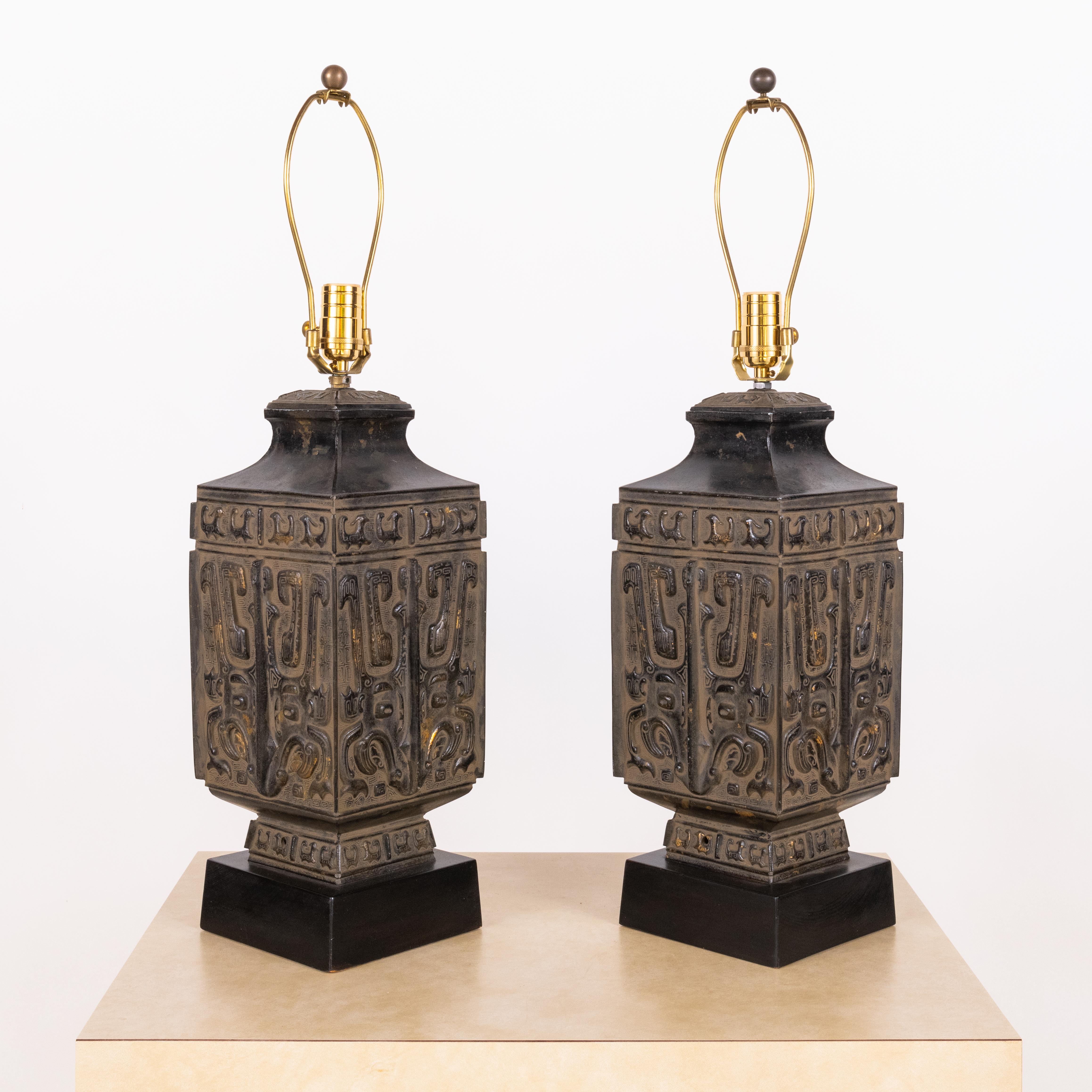 American Pair of Hollywood Regency Bronze Chinese Lamps in the style of James Mont For Sale