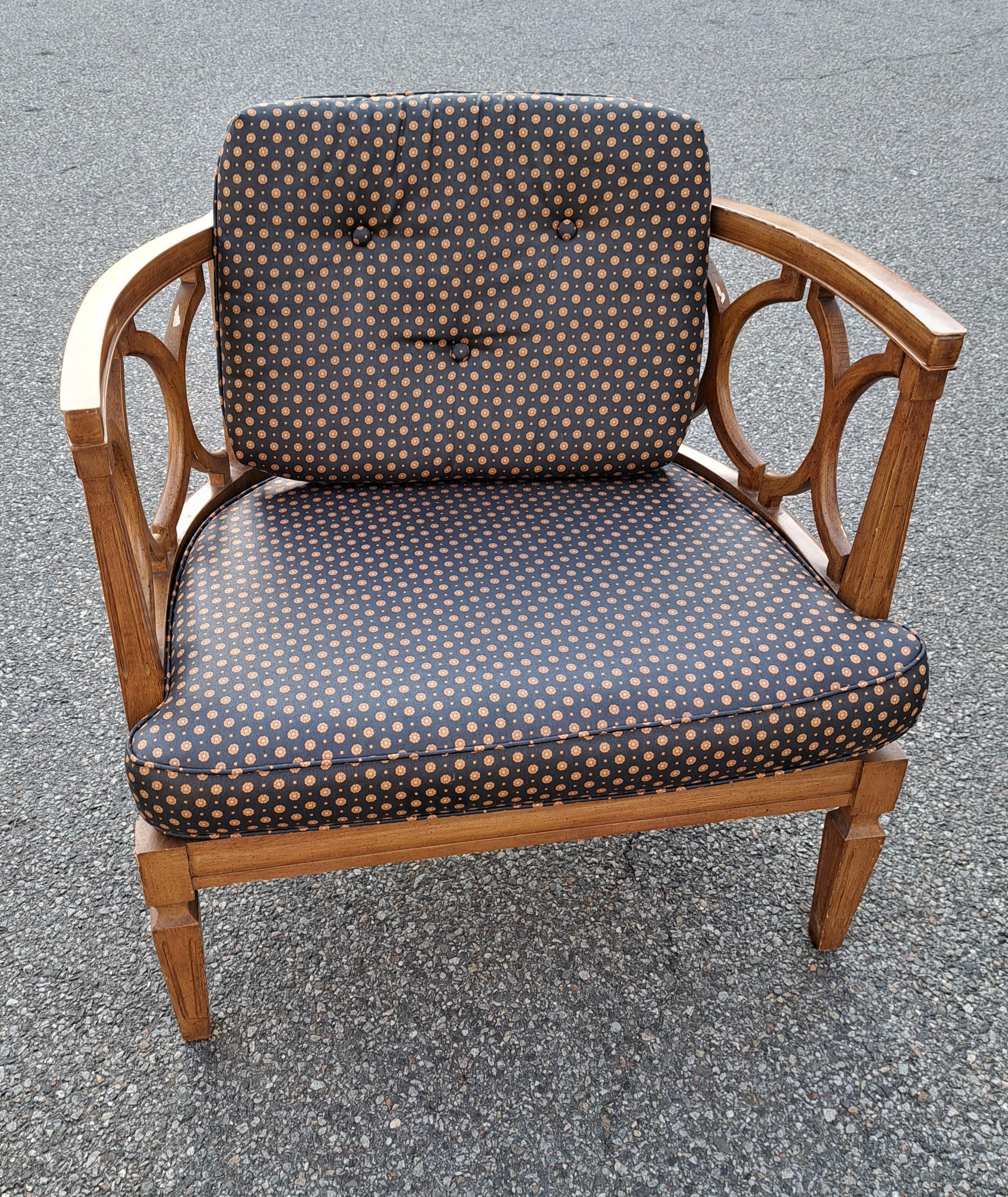 American Pair of Hollywood Regency Carved Curved Back Bucket Chairs For Sale
