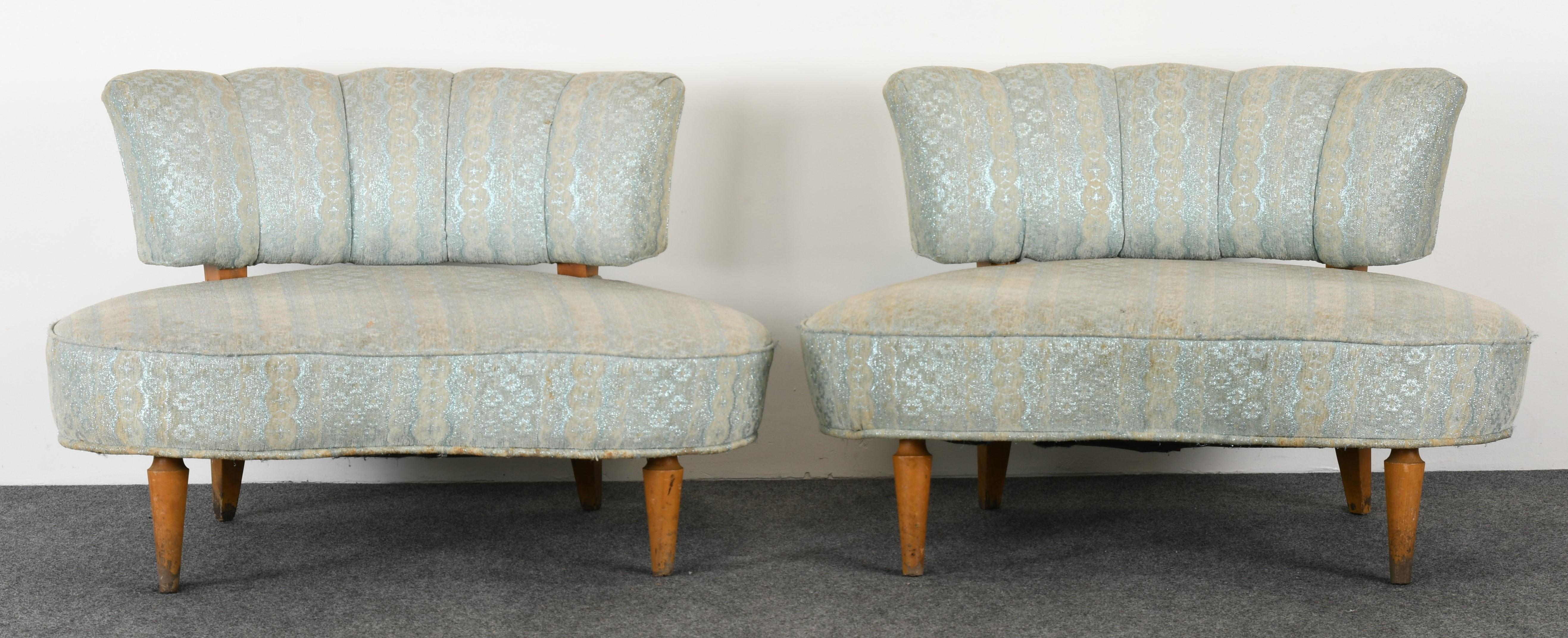 Pair of Hollywood Regency Chairs, 1940s In Good Condition In Hamburg, PA
