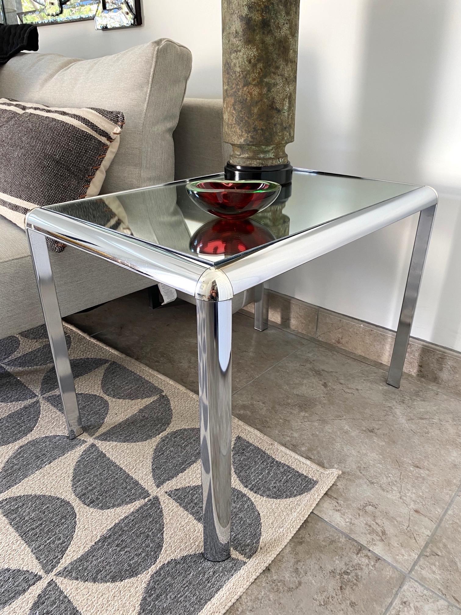 Pair of Mid-Century Modern Chrome Side Tables with Mirrored Tops, c. 1970's In Good Condition For Sale In Fort Lauderdale, FL