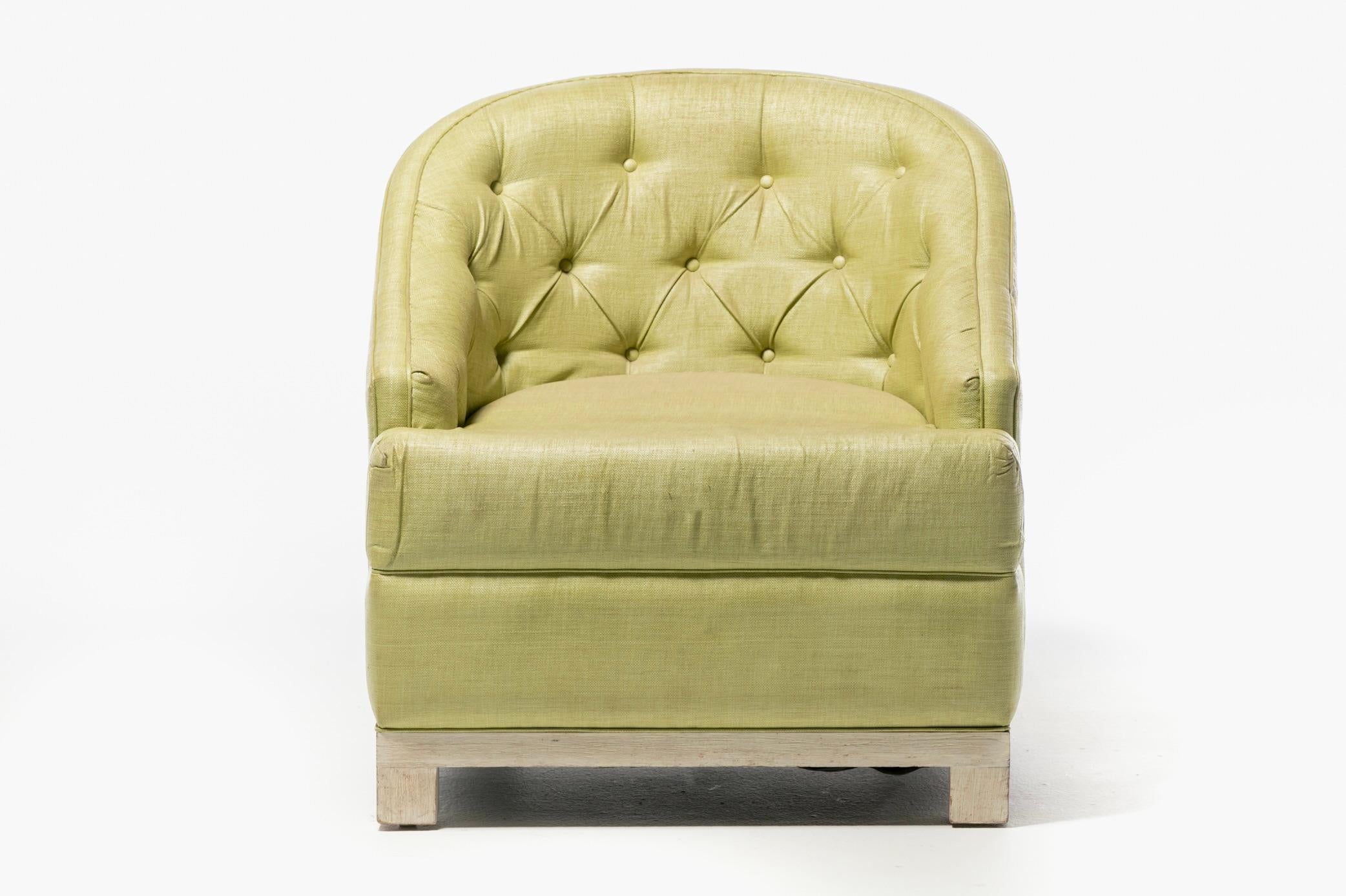 Paire de fauteuils club Hollywood Regency du Viceroy Miami en vente 11
