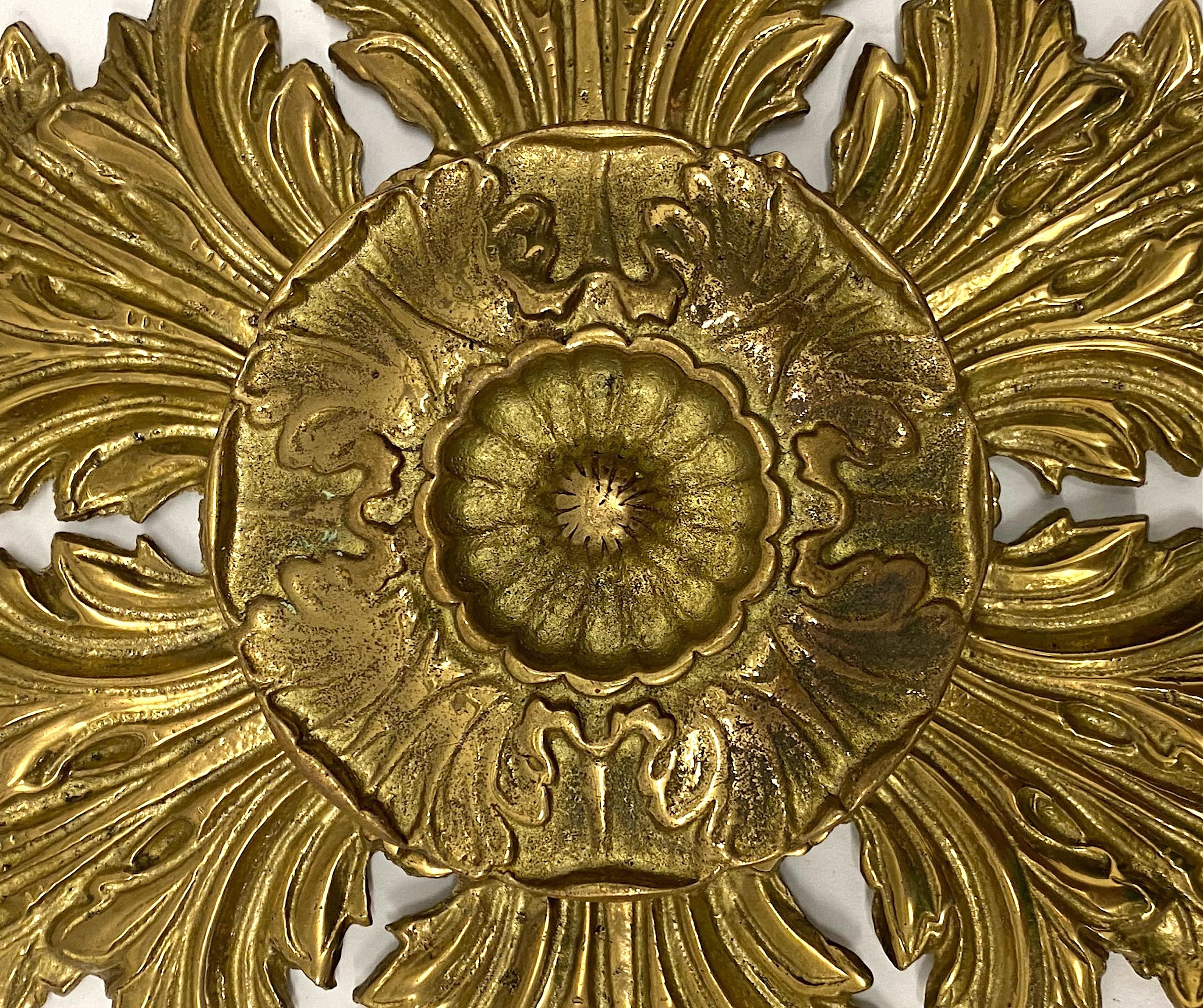 Pair of Hollywood Regency Dore' Bronze Neoclassic Door Handles In Good Condition For Sale In Montclair, NY