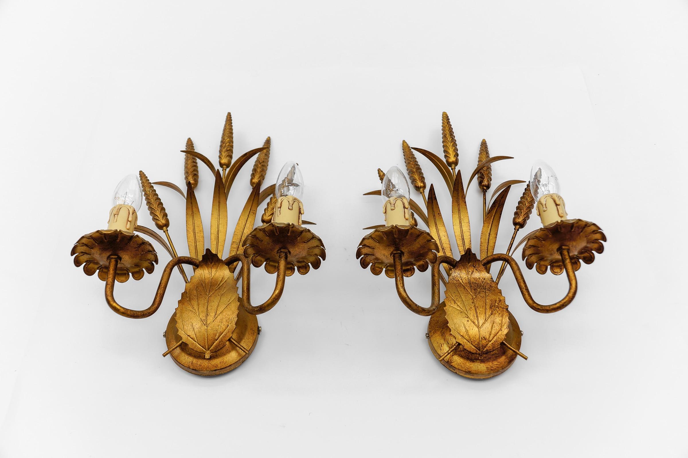 Pair of Hollywood Regency Double Wheat Wall Lights by Hans Kögl, Germany, 1970s For Sale 1