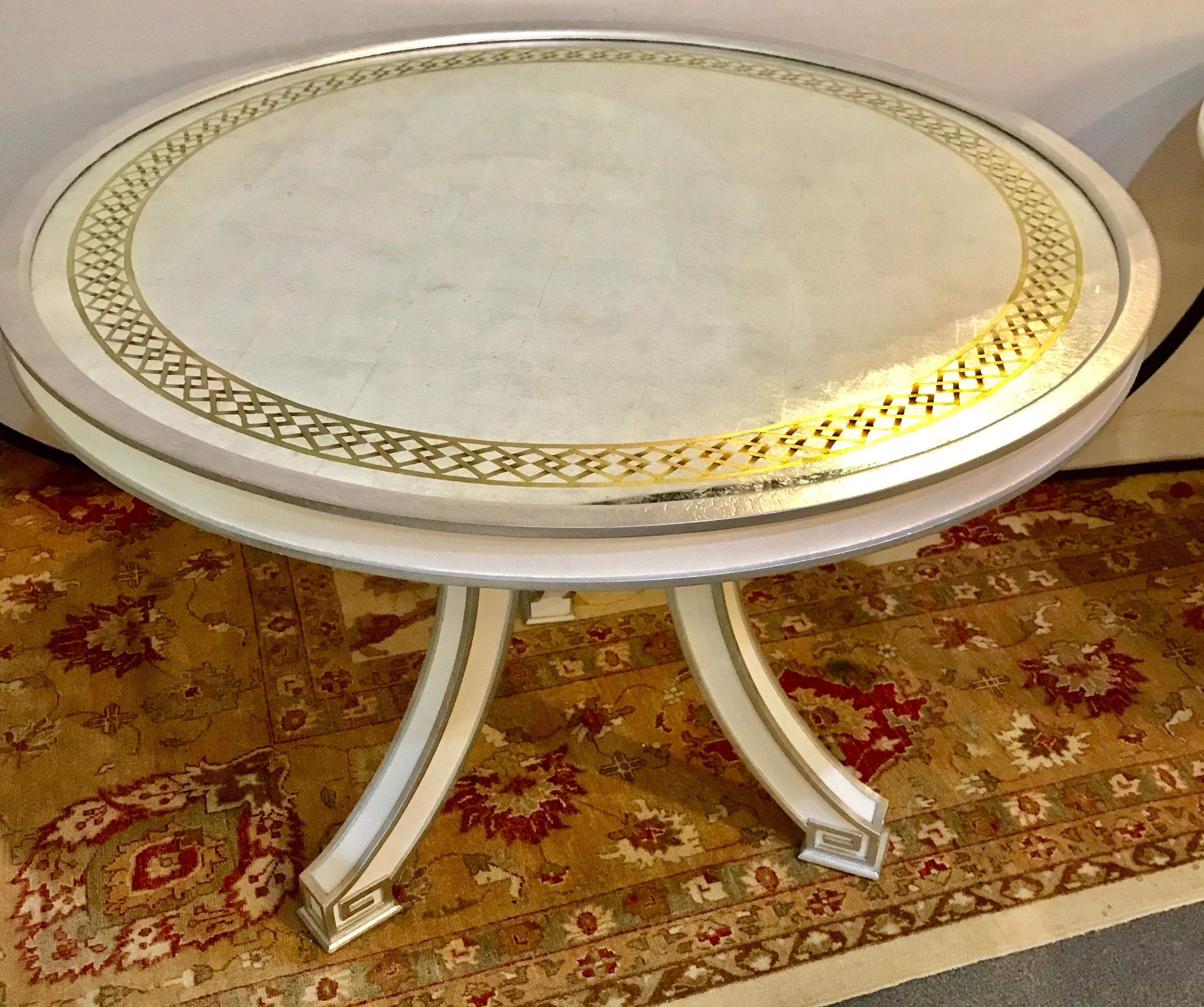 Pair of Hollywood Regency Églomisé Top Painted Side, End or Centre Tables For Sale 4