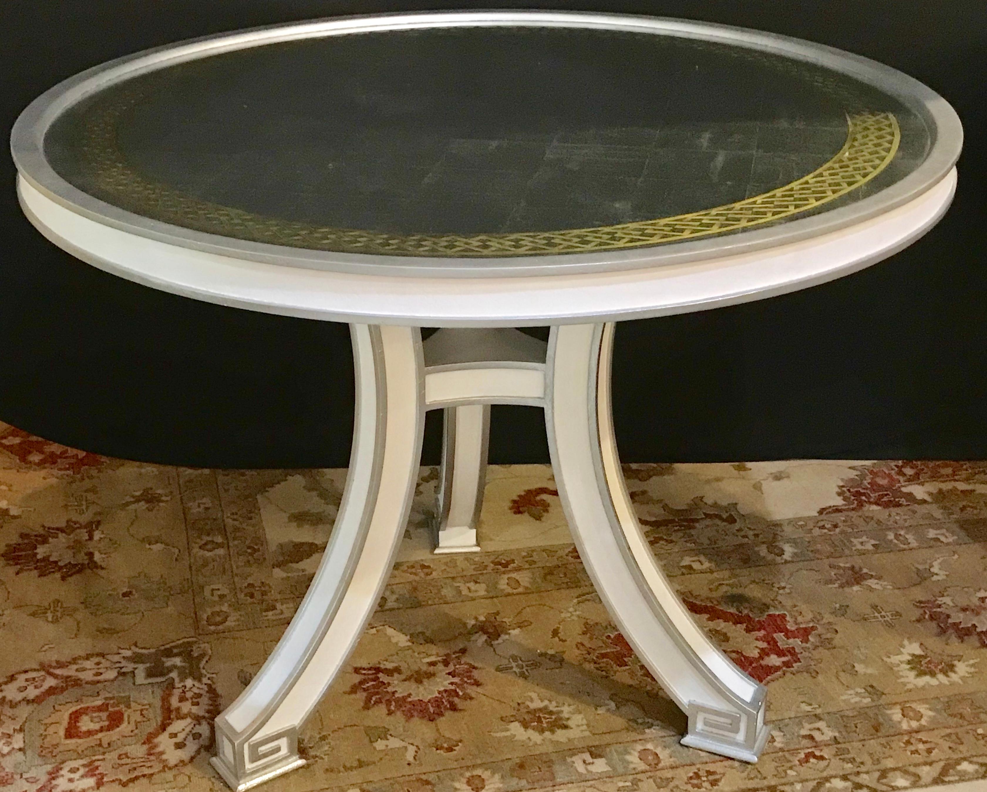 Pair of Hollywood Regency Églomisé Top Painted Side, End or Centre Tables For Sale 7