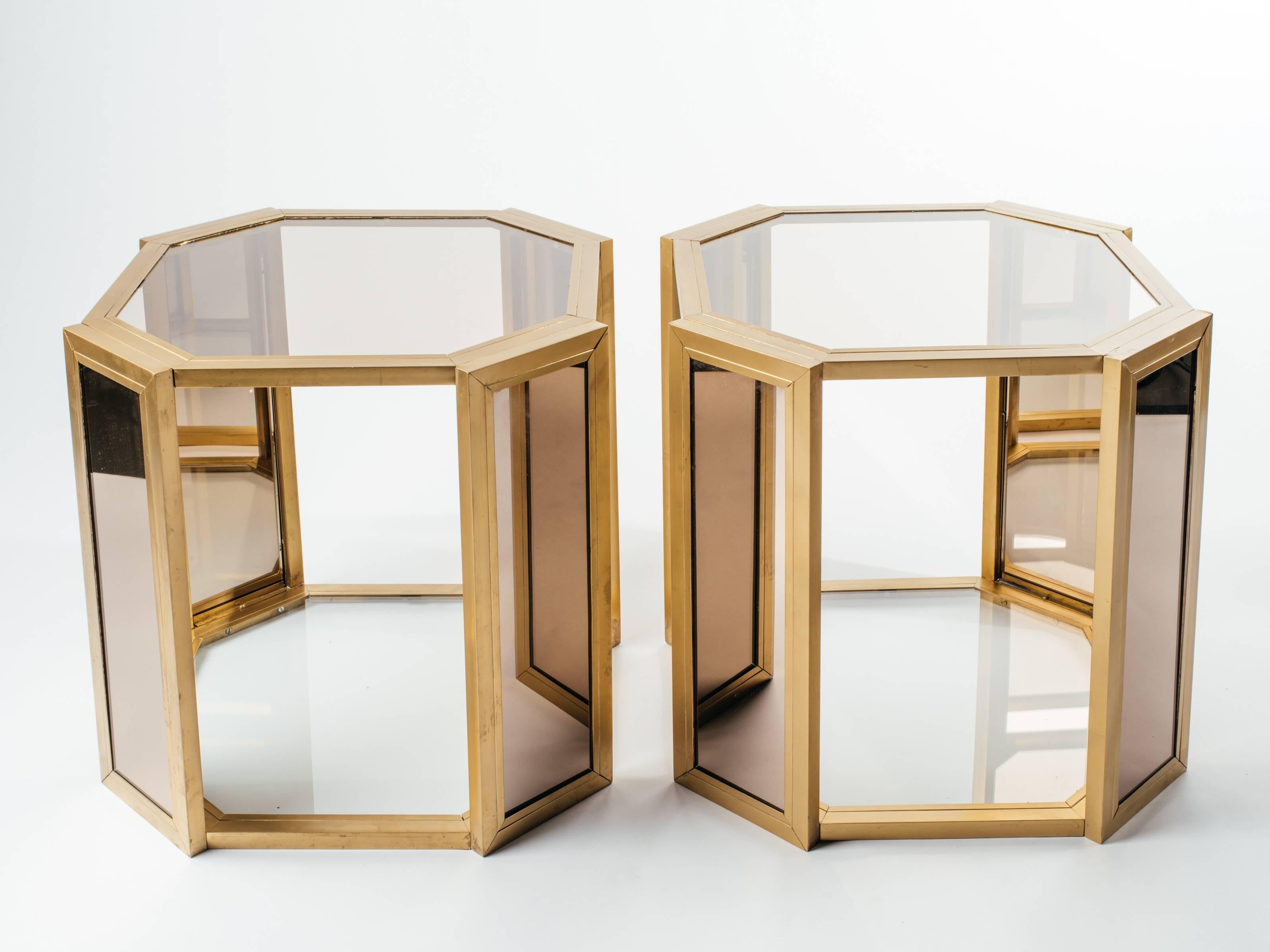 Mid-Century Modern Pair of Hexagon Two Tier Side Tables in Brass and Smoked Glass, c. 1970s For Sale