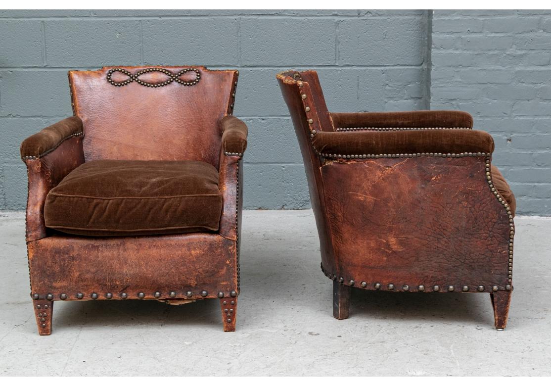 Pair Of Hollywood Regency Era Leather Armchairs for Restoration For Sale 5