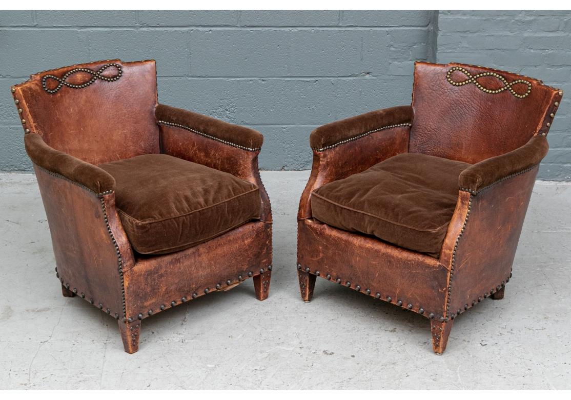 Pair Of Hollywood Regency Era Leather Armchairs for Restoration For Sale 7