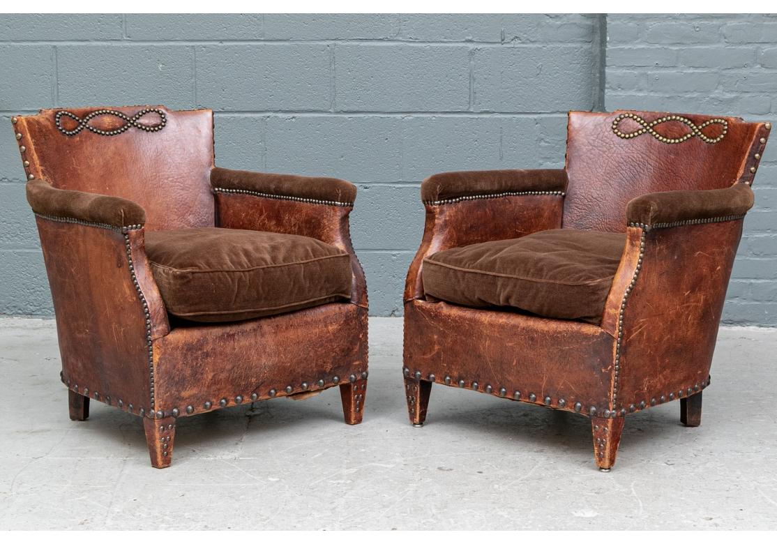 Pair Of Hollywood Regency Era Leather Armchairs for Restoration For Sale 8