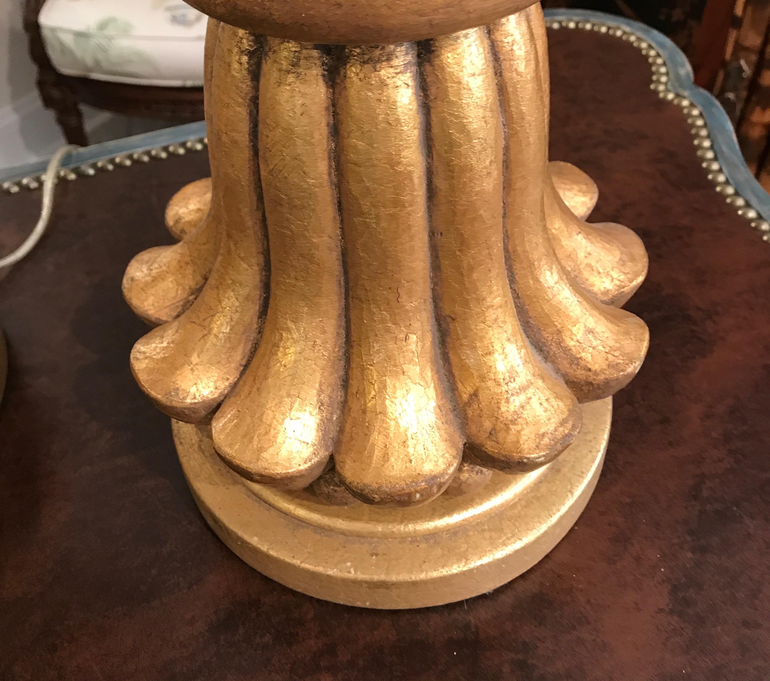 Pair of Hollywood Regency Gilded Lamps In Good Condition For Sale In West Palm Beach, FL