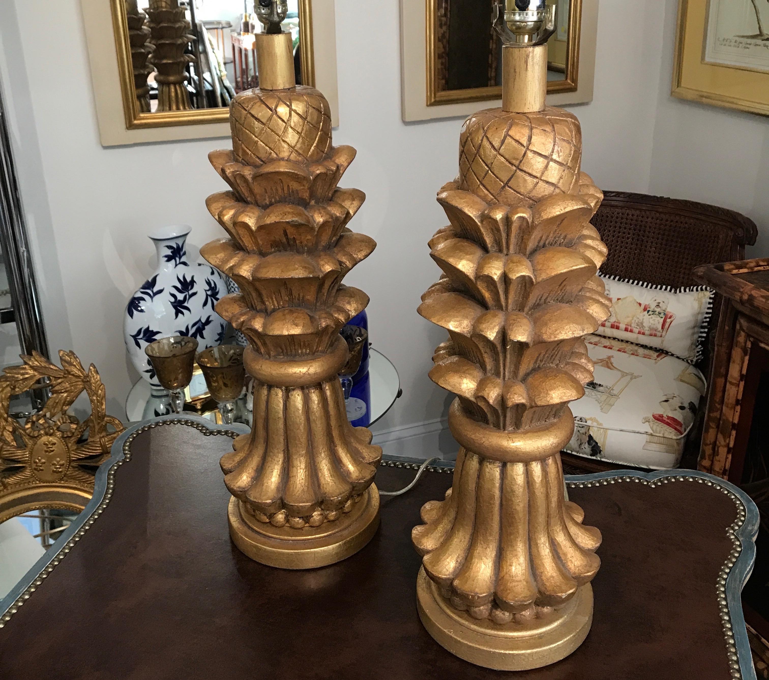 Plaster Pair of Hollywood Regency Gilded Lamps For Sale