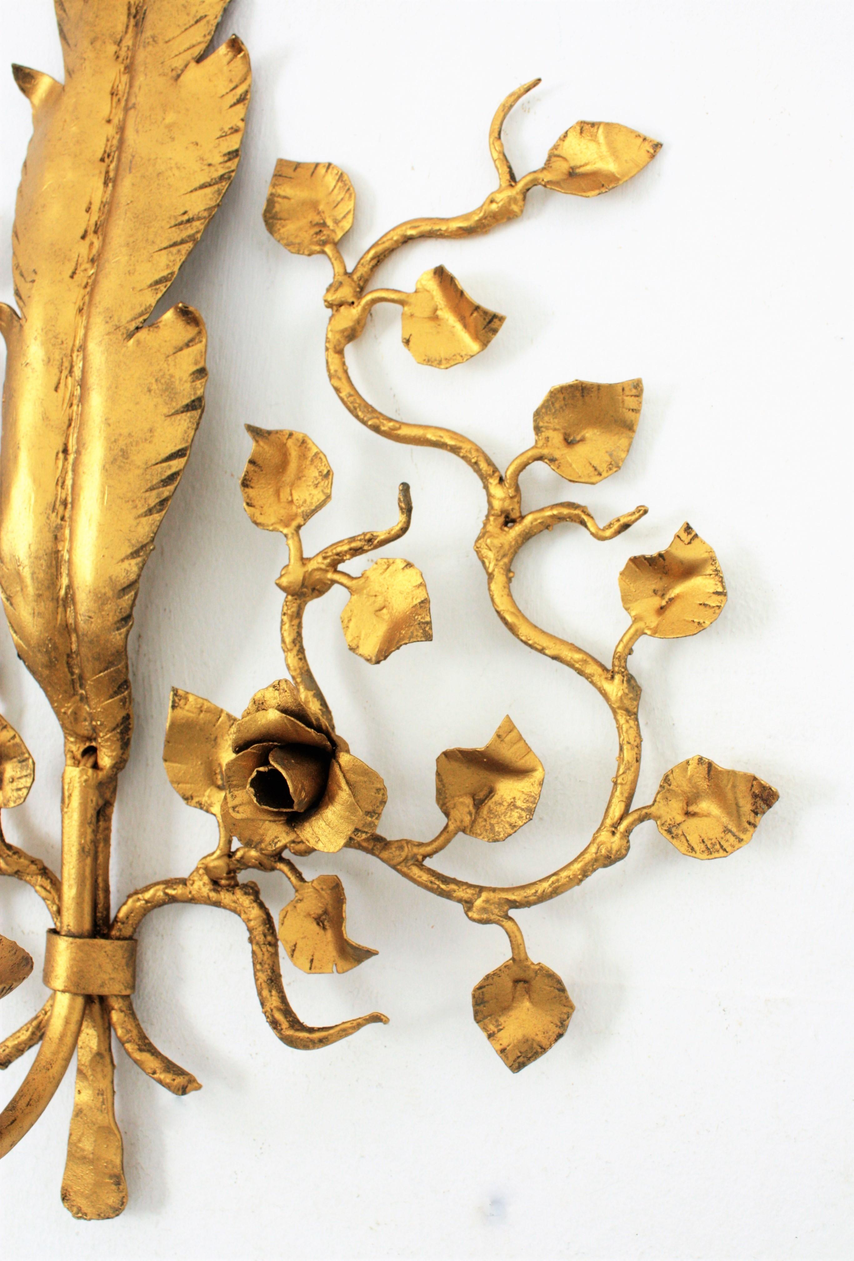 Pair of Hollywood Regency Foliage Floral Wall Sconces in Gilt Iron, 1940s 2