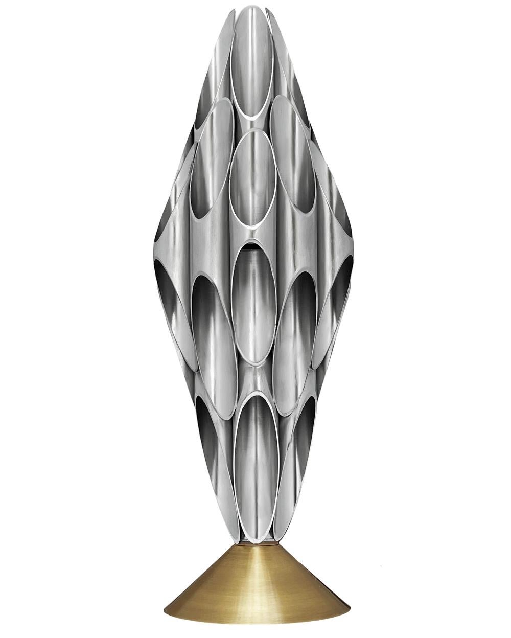 Américain Paire de lampes de table d'appoint sculpturales Hollywood Regency en or et argent en vente