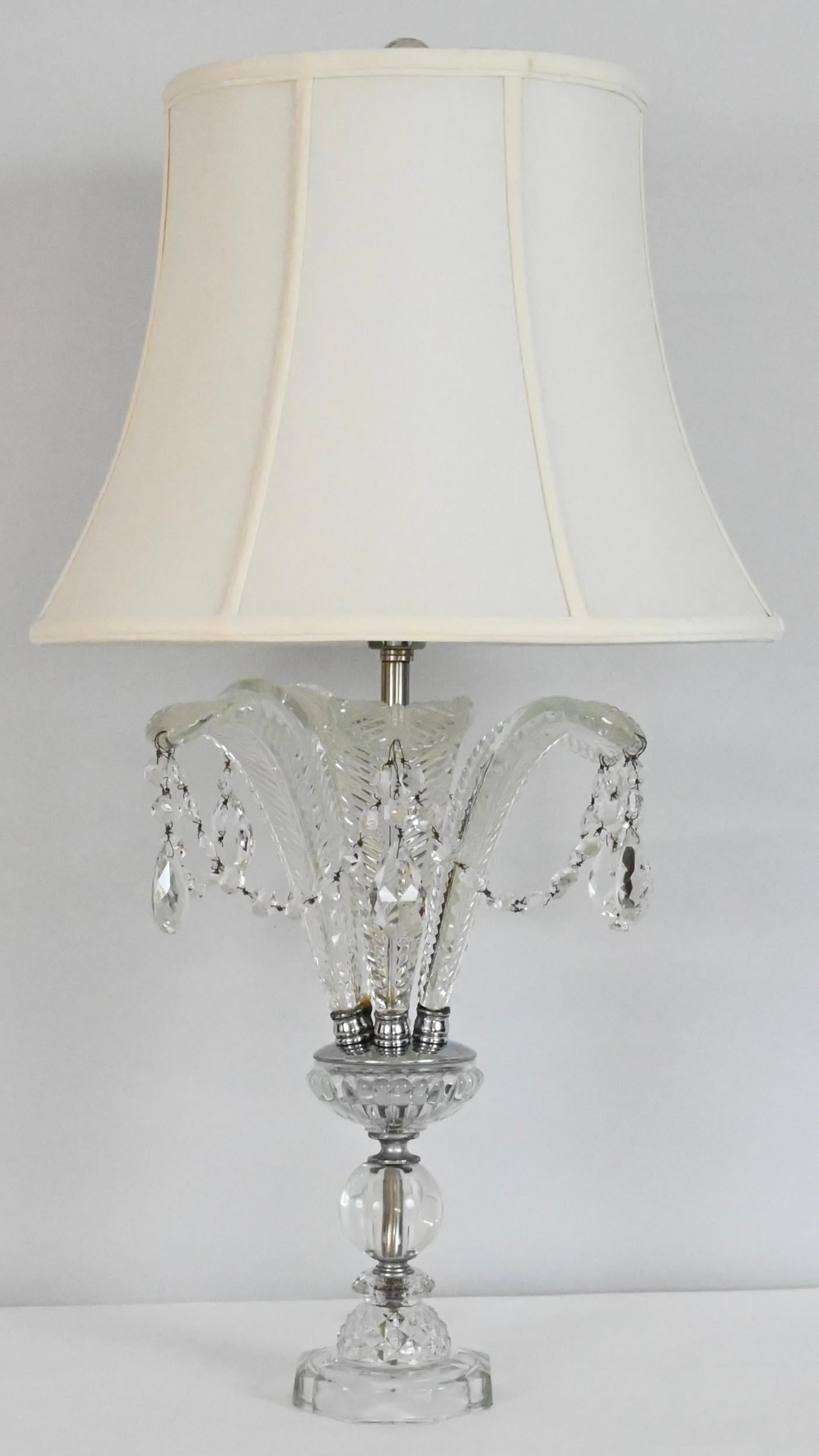 French Pair of Hollywood Regency Glass and Cut Crystal Table Lamps For Sale