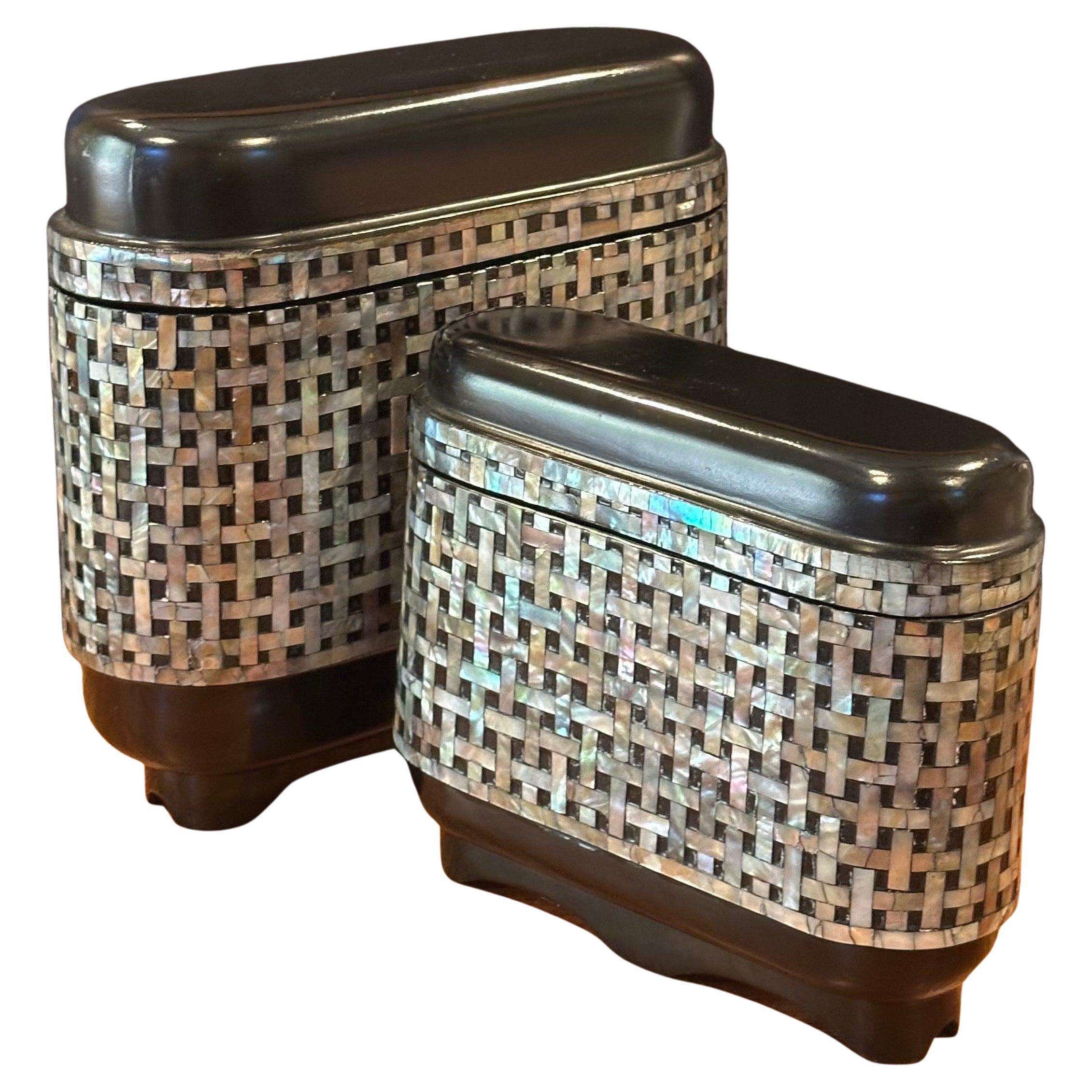 Pair of Hollywood Regency Inlaid MOP Boxes by Maitland Smith For Sale 11