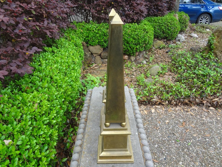 Pair of Hollywood Regency Neoclassical Style Brass Obelisks For Sale 5