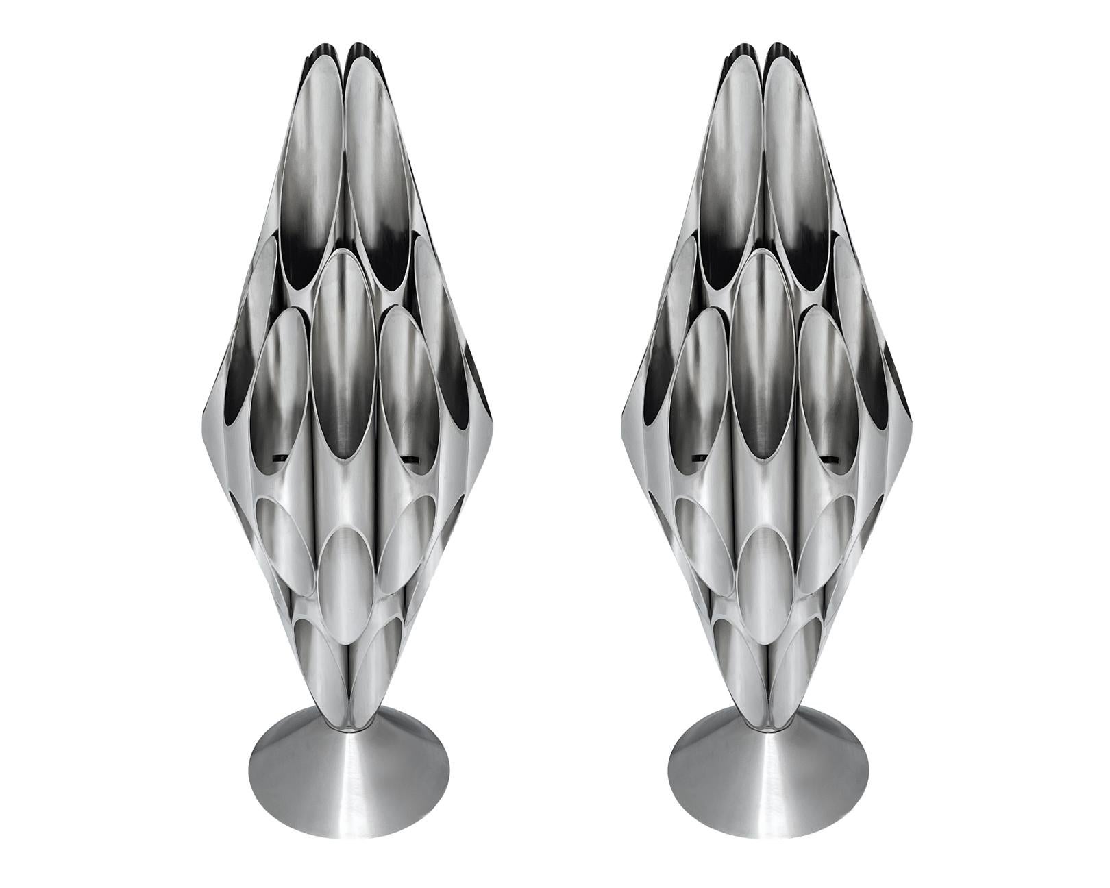 Brass Pair of Hollywood Regency Space Age Accent Table Sculpture Lamps in Chrome For Sale