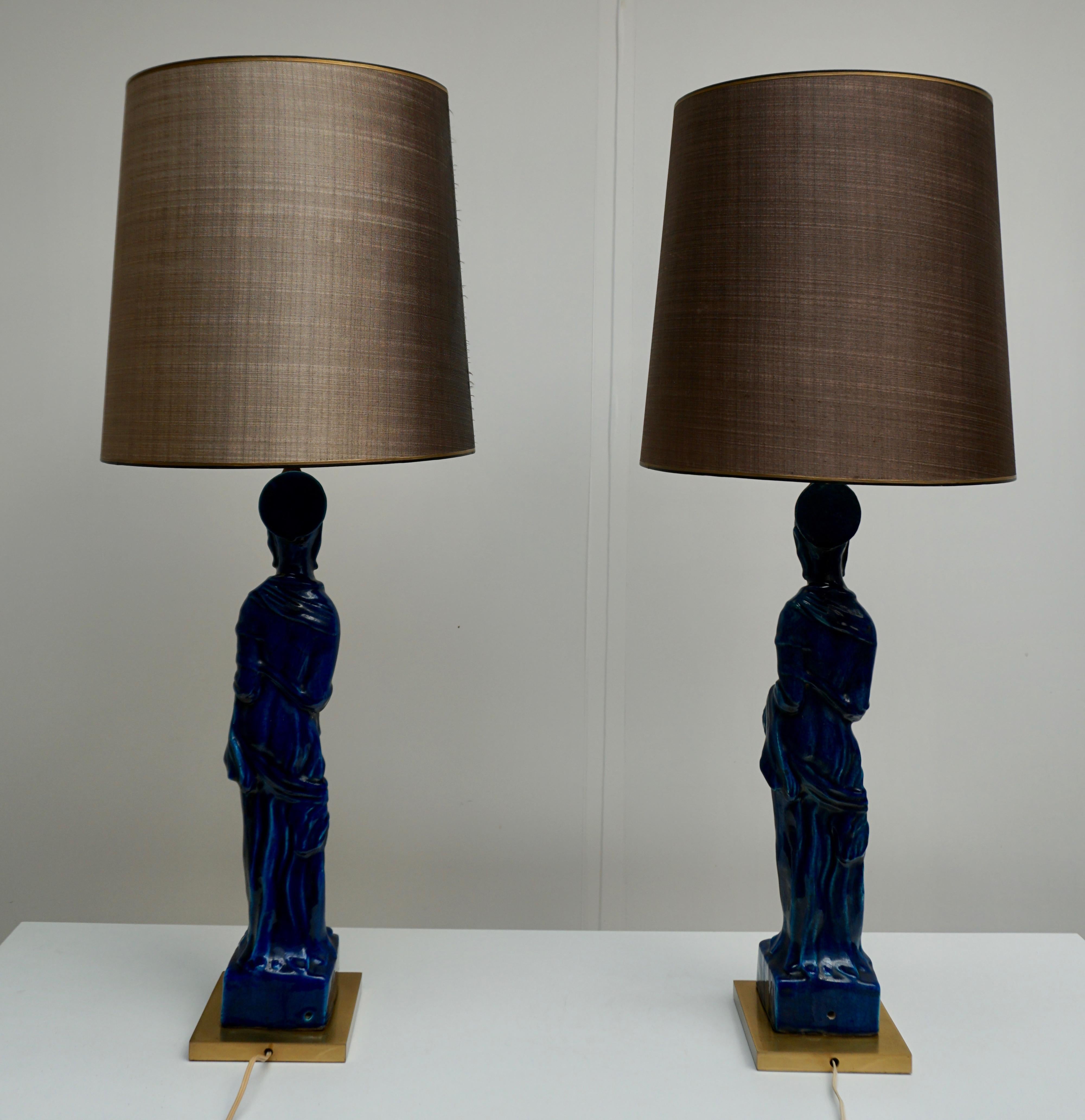 Pair of Hollywood Regency Standing Buddha Ceramic Table Lamps by Ugo Zaccagnini For Sale 3