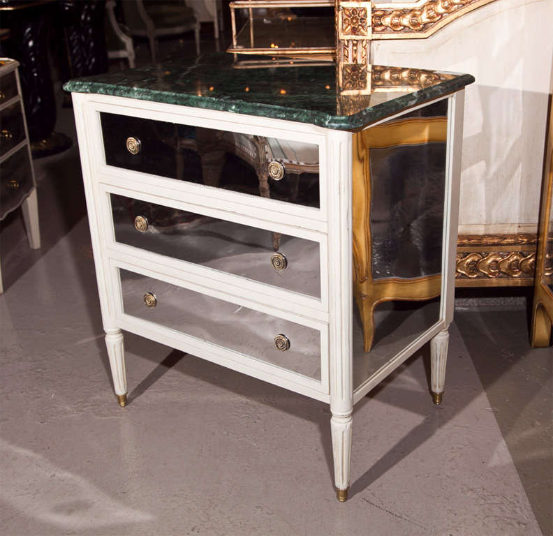 Pair of Hollywood Regency Style Commodes or Nightstands, Painted, Marble Top 3