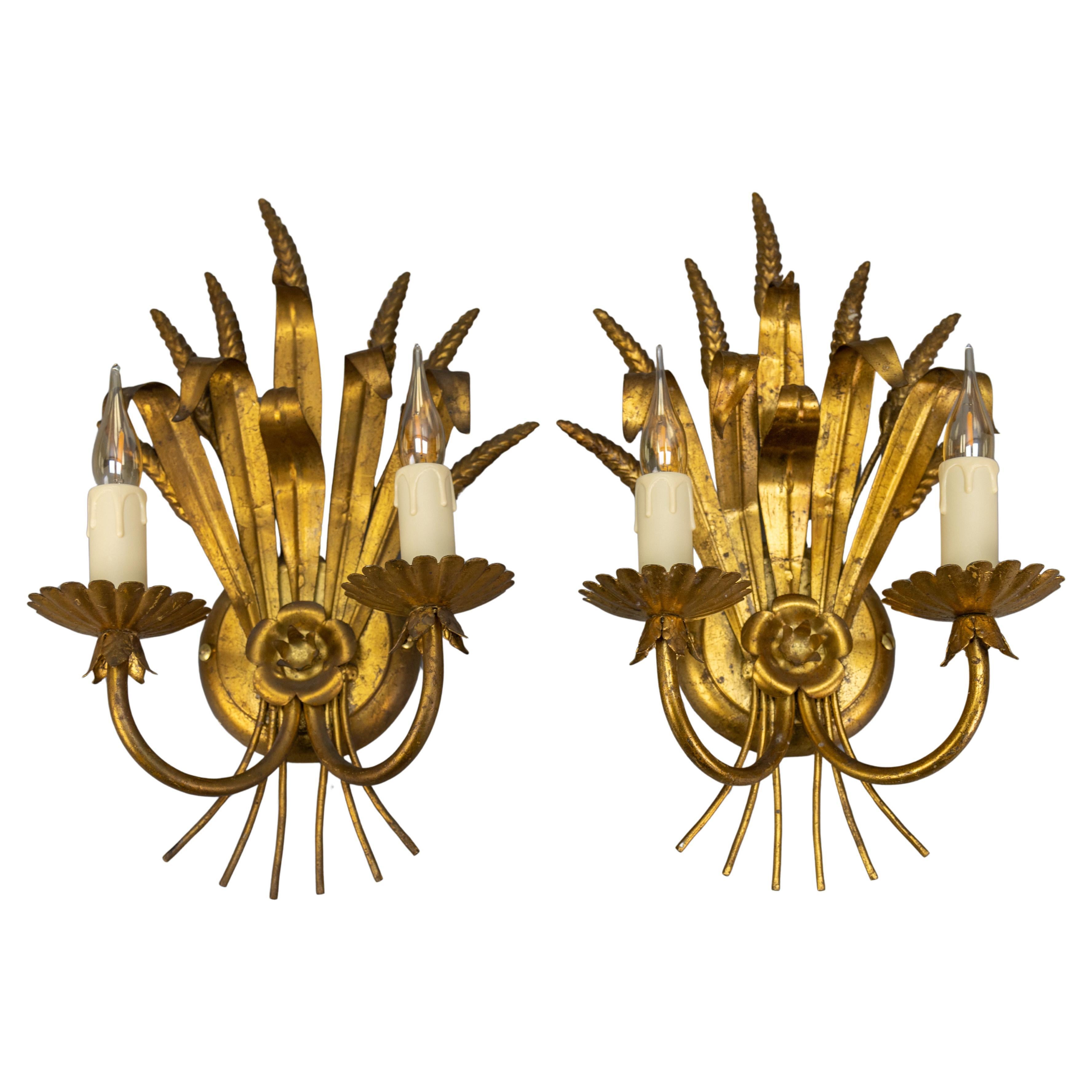 Pair of Hollywood Regency Style Gilt Metal Wheat Sheaf Wall Sconces, 1970s
