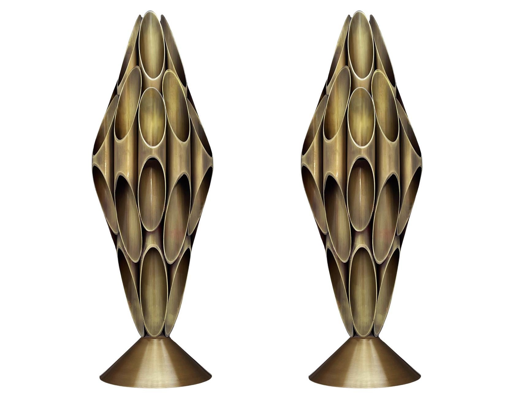 Pair of Hollywood Regency Table Accent Lamps Patinated Brass After Mastercraft In New Condition For Sale In Philadelphia, PA
