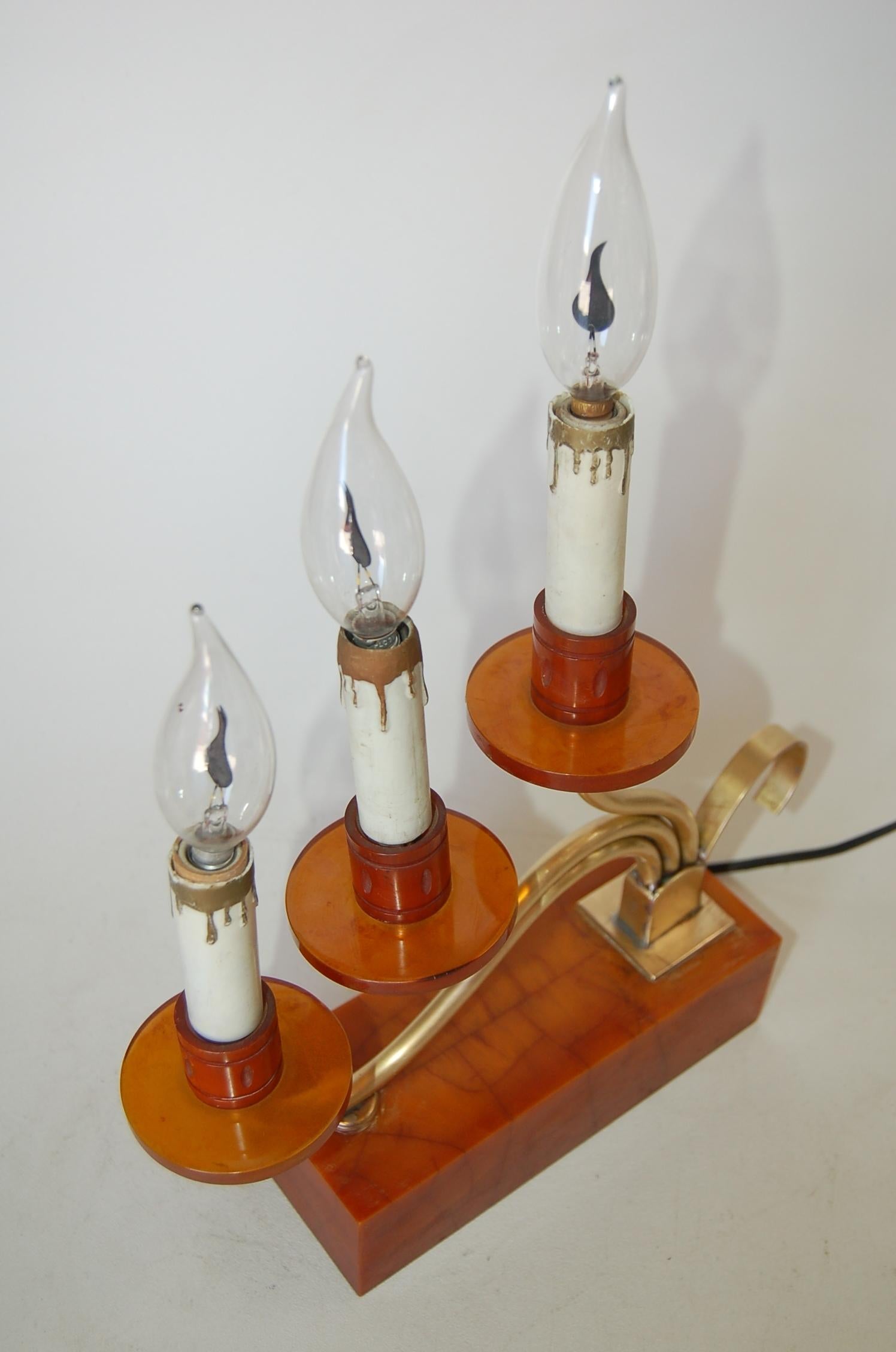 Pair of Hollywood Regency Three Candle Bakelite and Brass Table Lamps In Excellent Condition For Sale In Van Nuys, CA