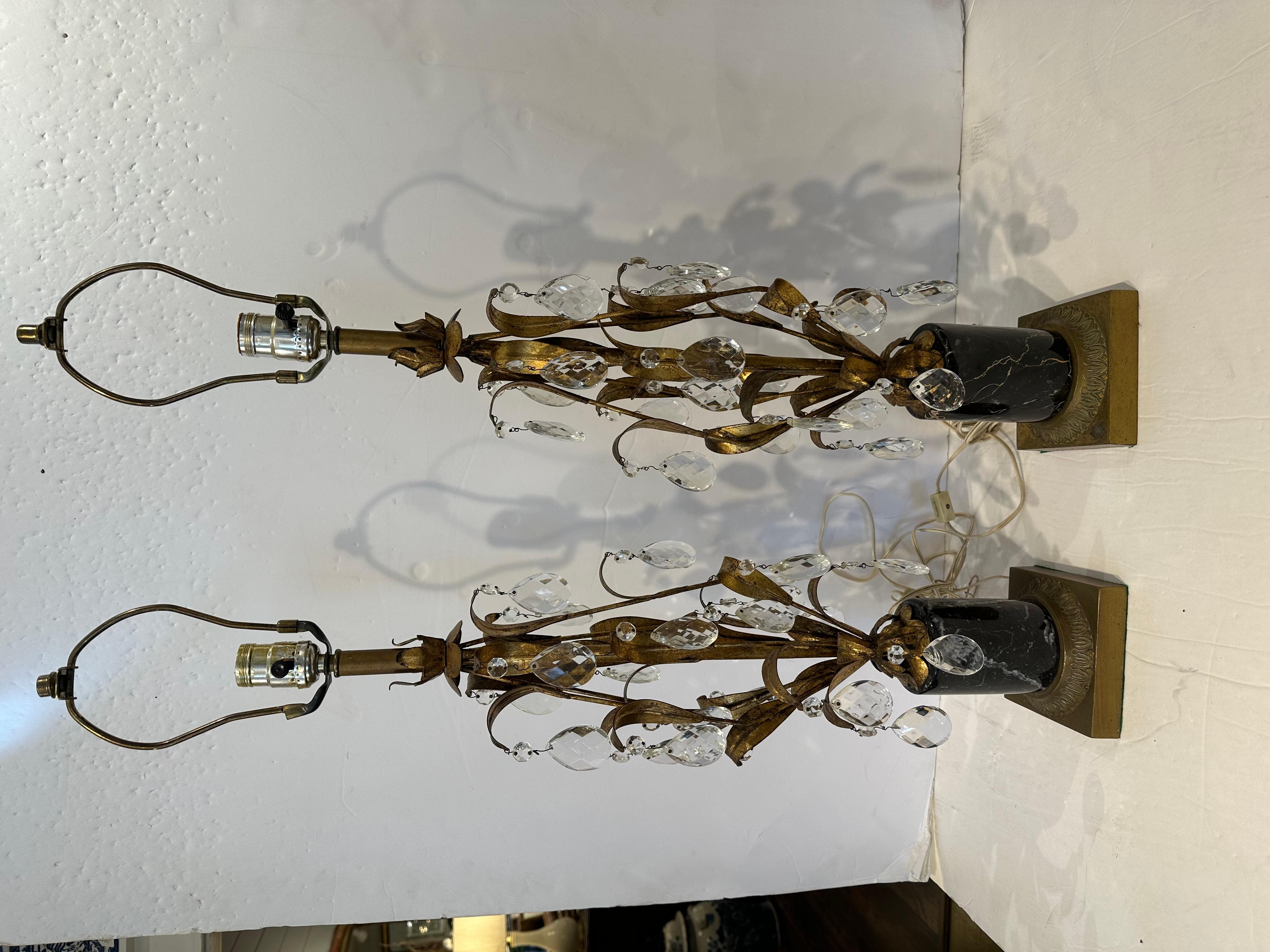 Pair of Hollywood Regency Tole Lamps For Sale 2