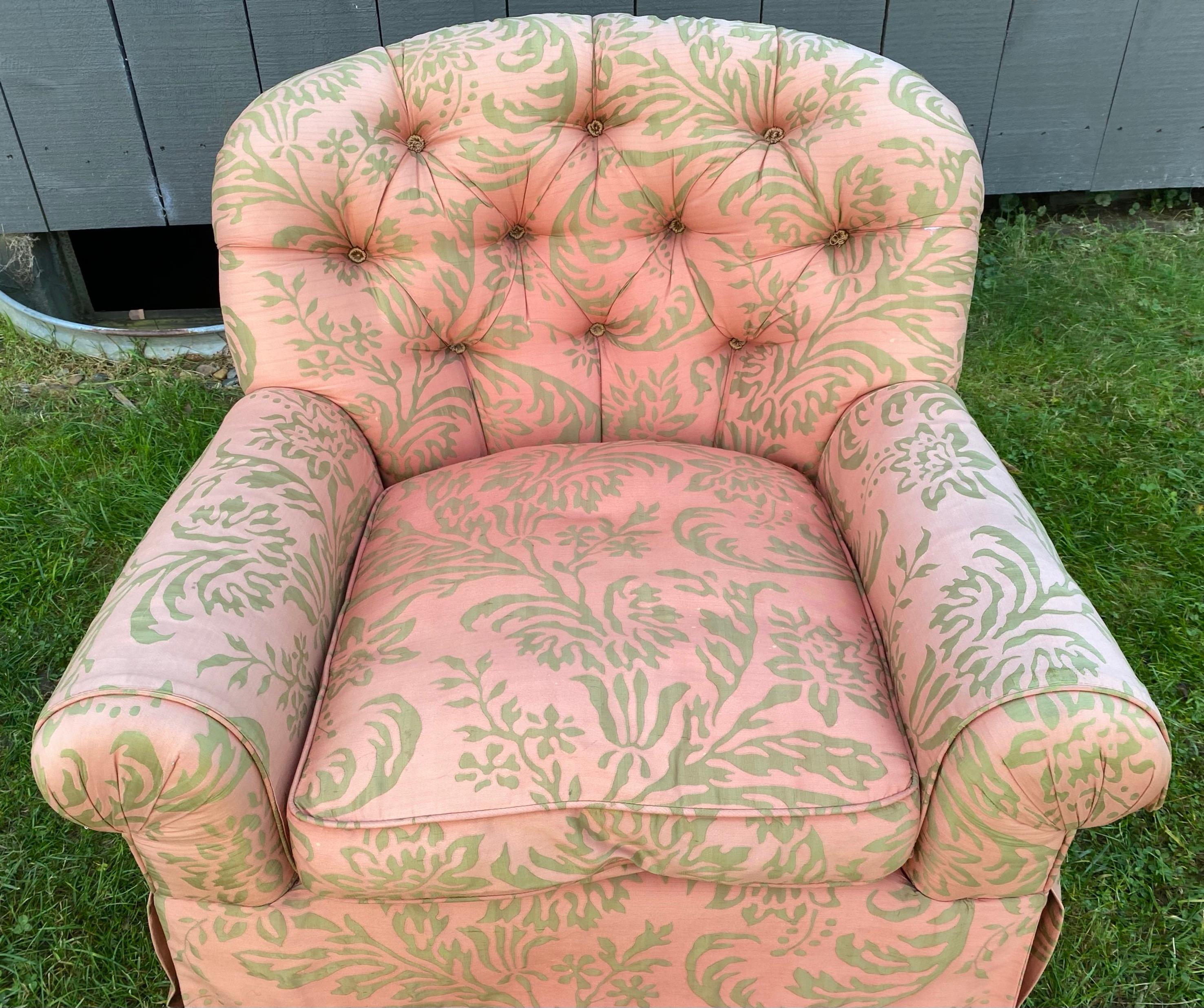 Pair of Hollywood Regency Tufted Lounge Chairs In Fair Condition For Sale In Sheffield, MA
