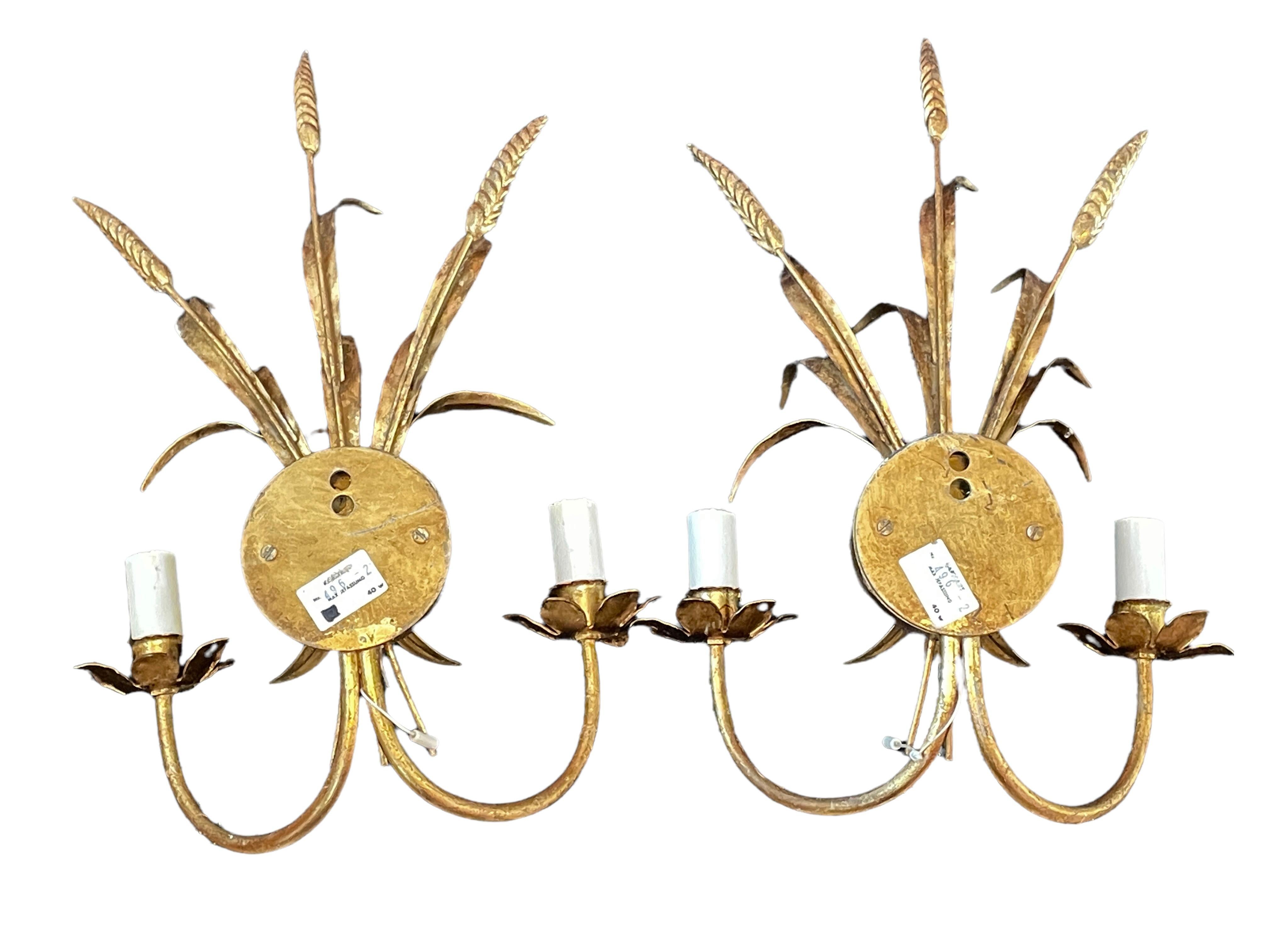 Late 20th Century Pair of Wheat Sheaf Two-Light Gilded Tole Sconces by Hans Kögl, Germany, 1970s For Sale