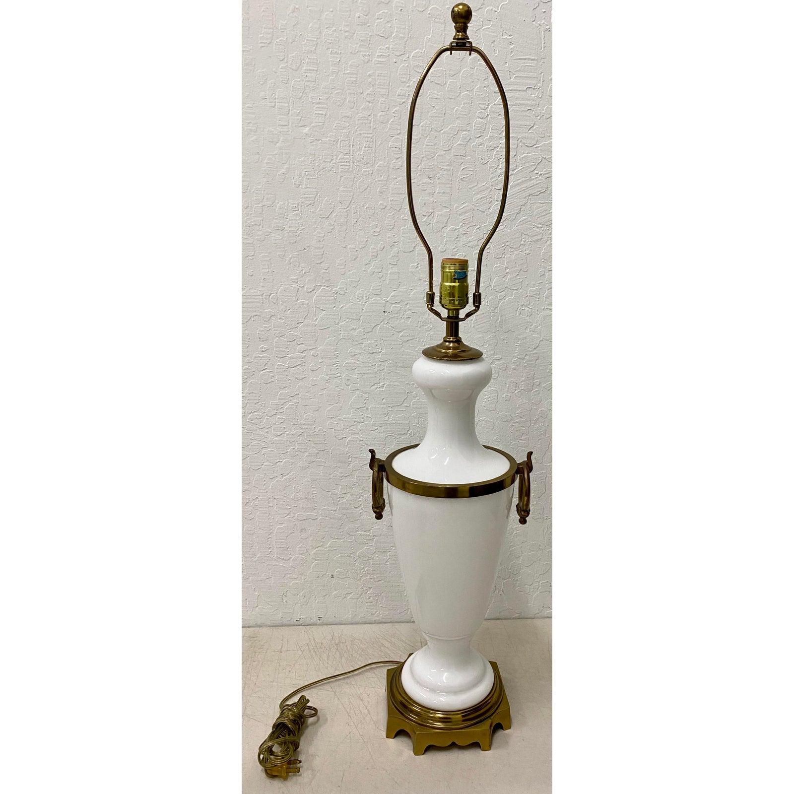 Pair of Hollywood Regency White Glass with Brass Mounts Table Lamps, circa 1950 In Good Condition For Sale In San Francisco, CA