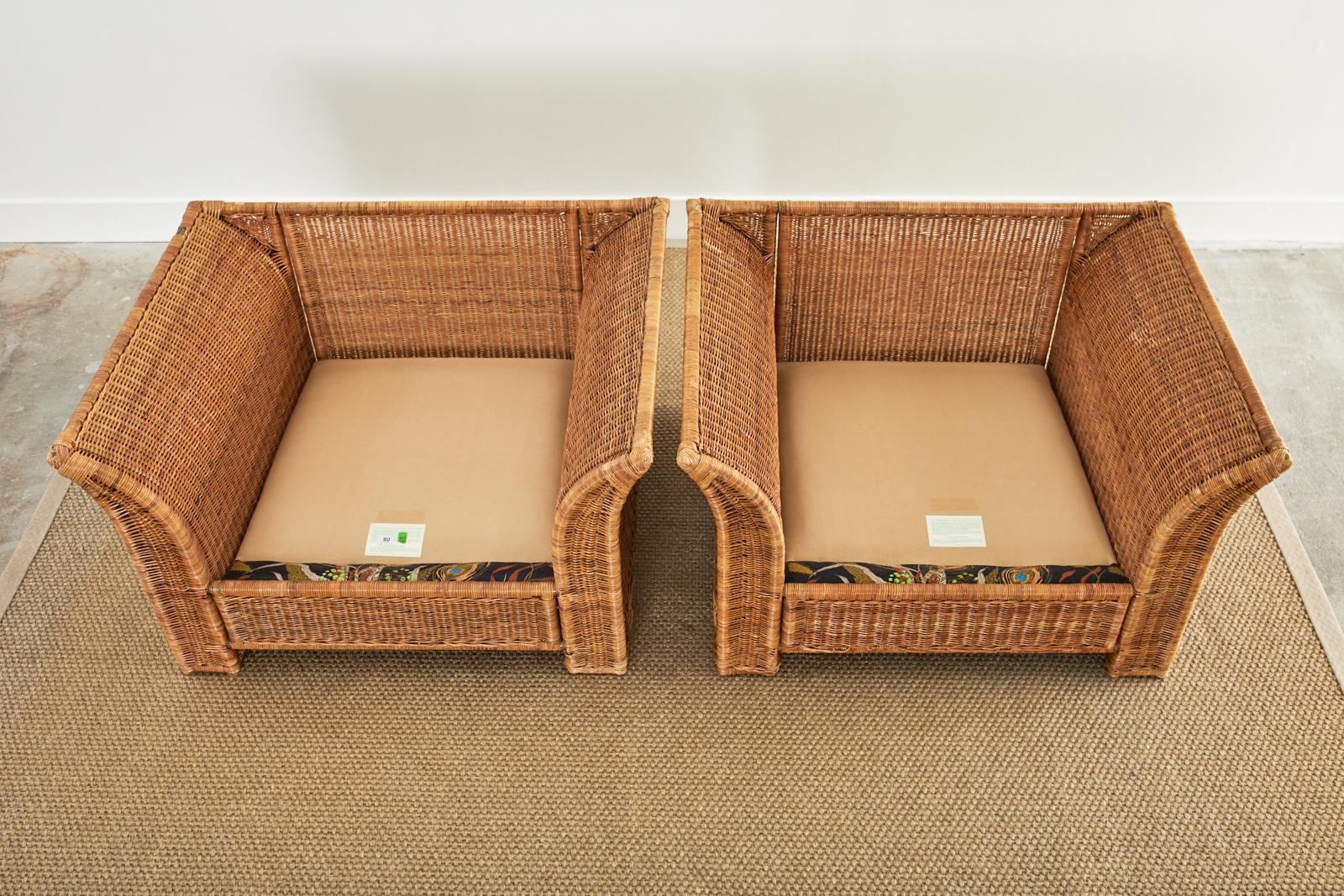 20th Century Pair of Hollywood Regency Wicker Lounge Chairs with Ottomans For Sale