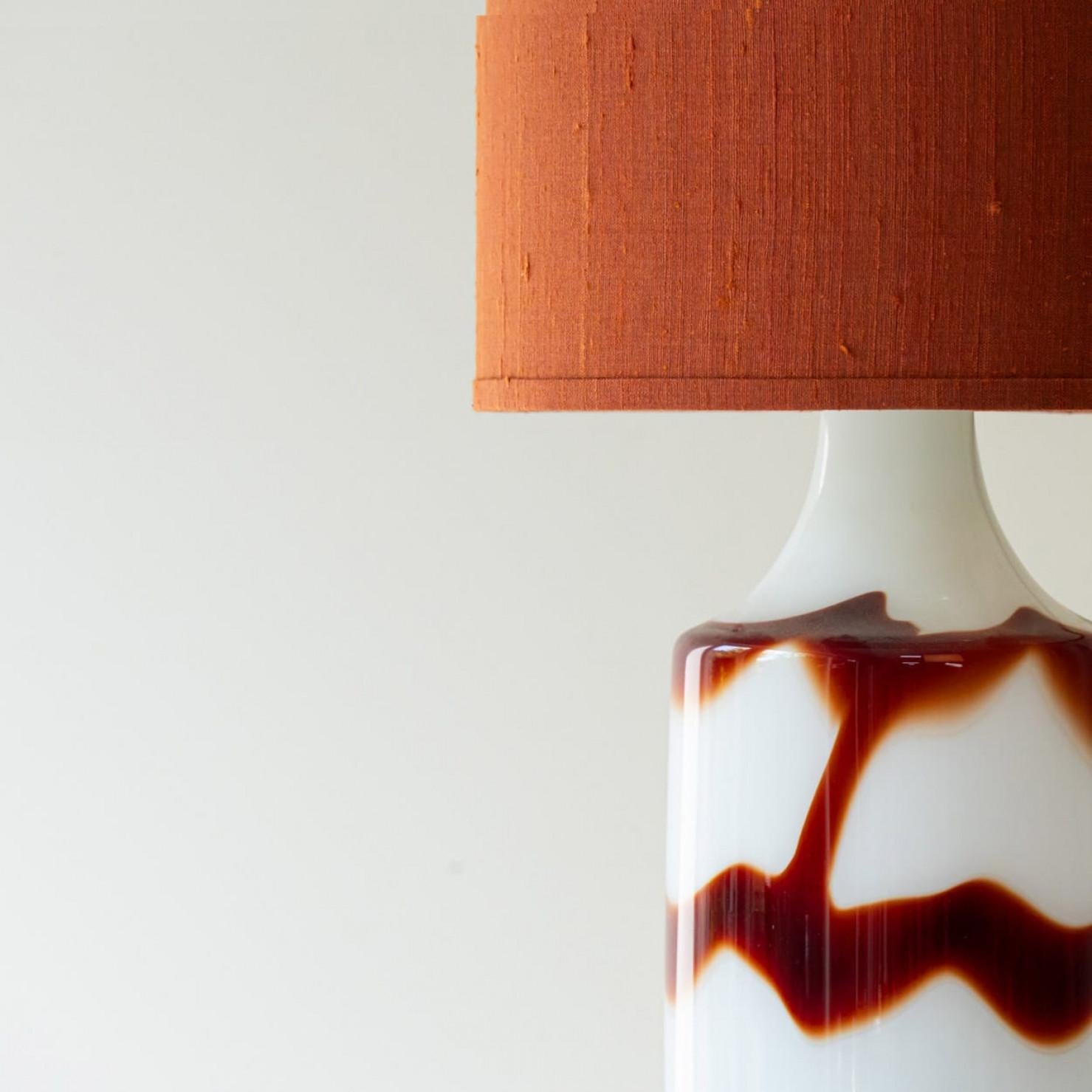 Pair of Holmegaard Opaline Ox blood Red Glass Table Lamps, Lampshade by Houben For Sale 1
