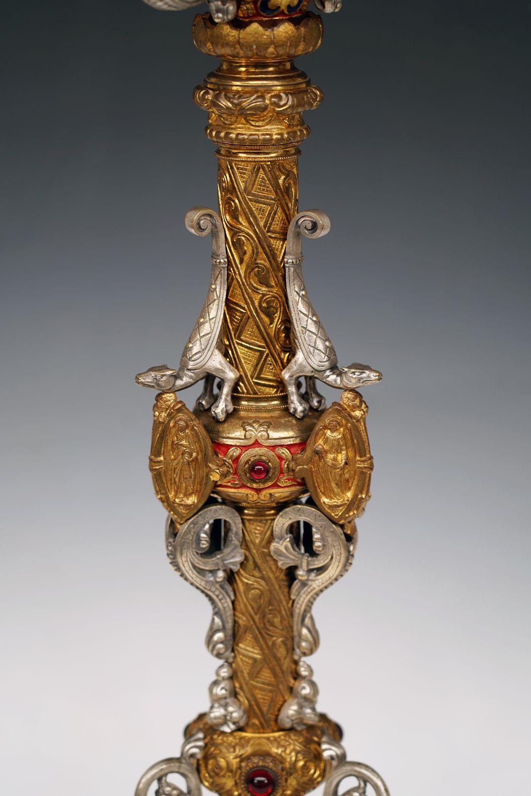 Paire de bougeoirs de la « famille Sainte » attribuée à P.Poussielgue-Rusand, France, vers 1880 Bon état - En vente à PARIS, FR