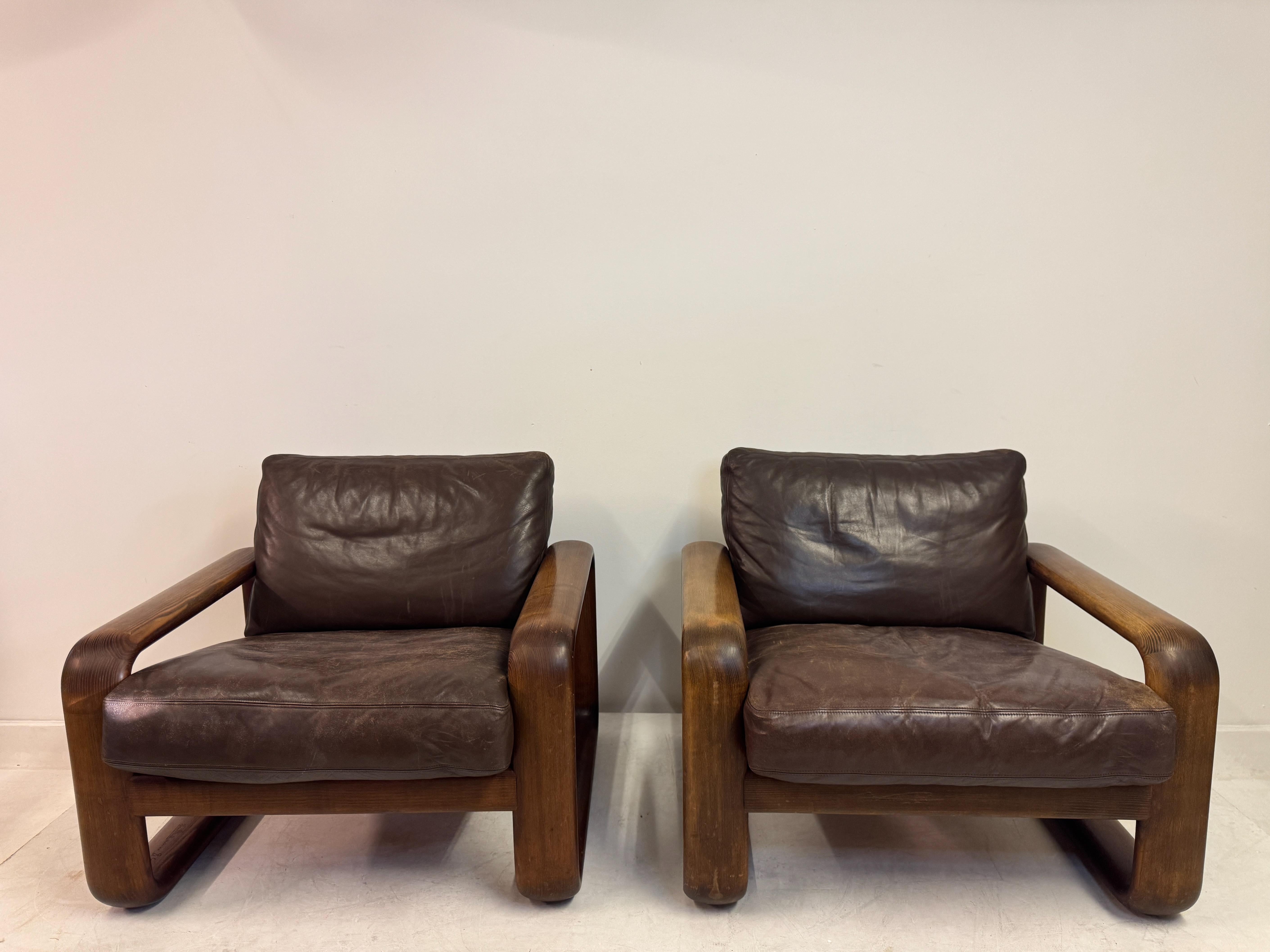 Mid-Century moderno Pair of “Hombre” Lounge Chairs by Burkhard Vogtherr for Rosenthal, 1970s in vendita