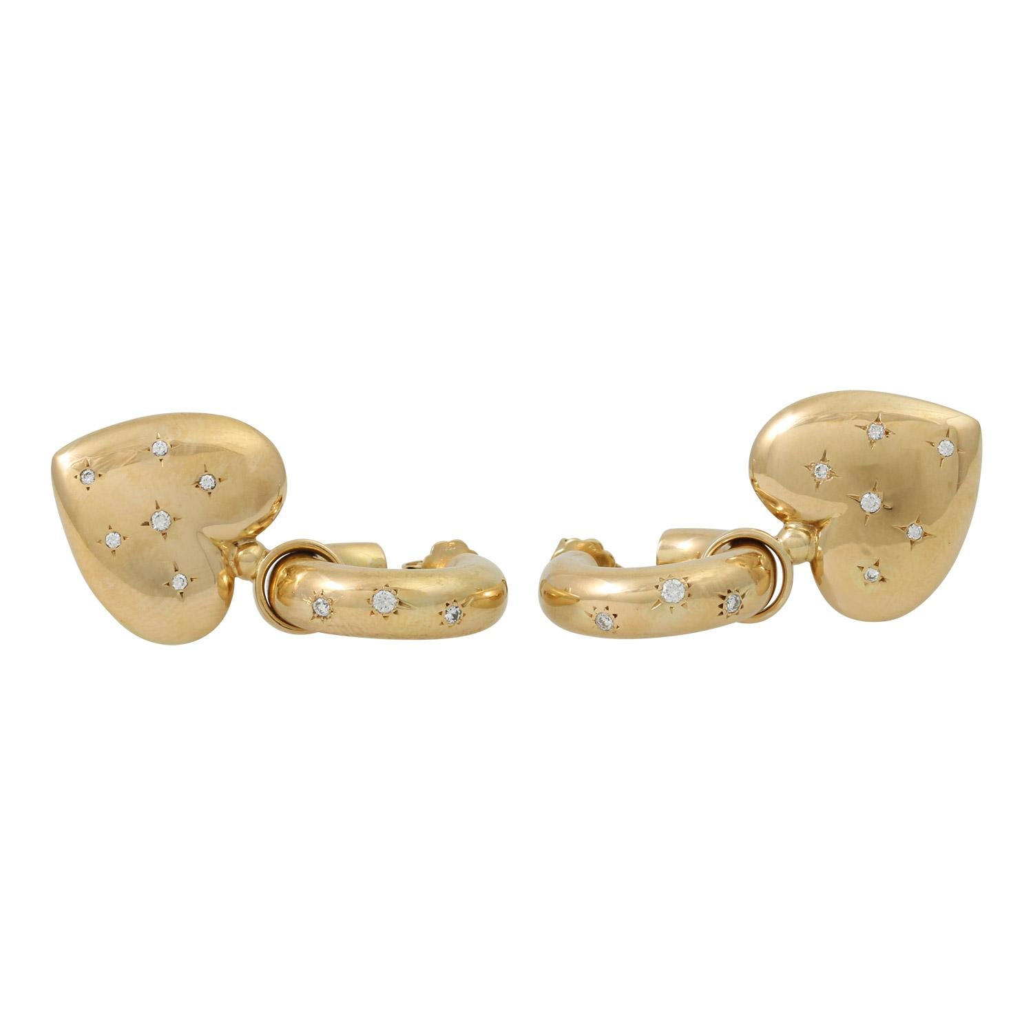 0.15 ct in total, good color and clarity, GG 18K, 22.8 g, L: approx. 4.5 cm, W: approx. 2 cm, early 21st century, slight signs of wear, hoops can be worn without Hangers are worn.

 Pair of hoop earrings with enhancer, 18 brilliant-cut diamonds