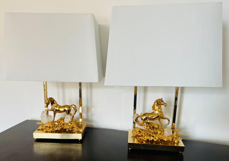 Pair of Horse Claude Victor Boeltz 1980 Gold Bronze Crystal French Table Lamps In Excellent Condition For Sale In New York, NY