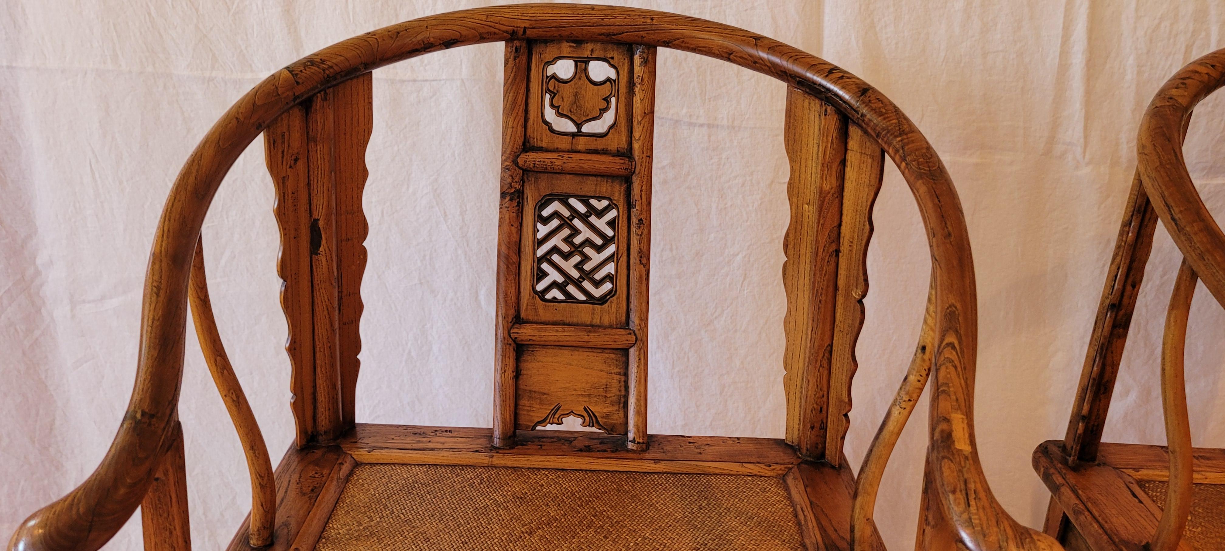 Hardwood Pair of Horseshoe Back Chairs - mid 19th Century For Sale