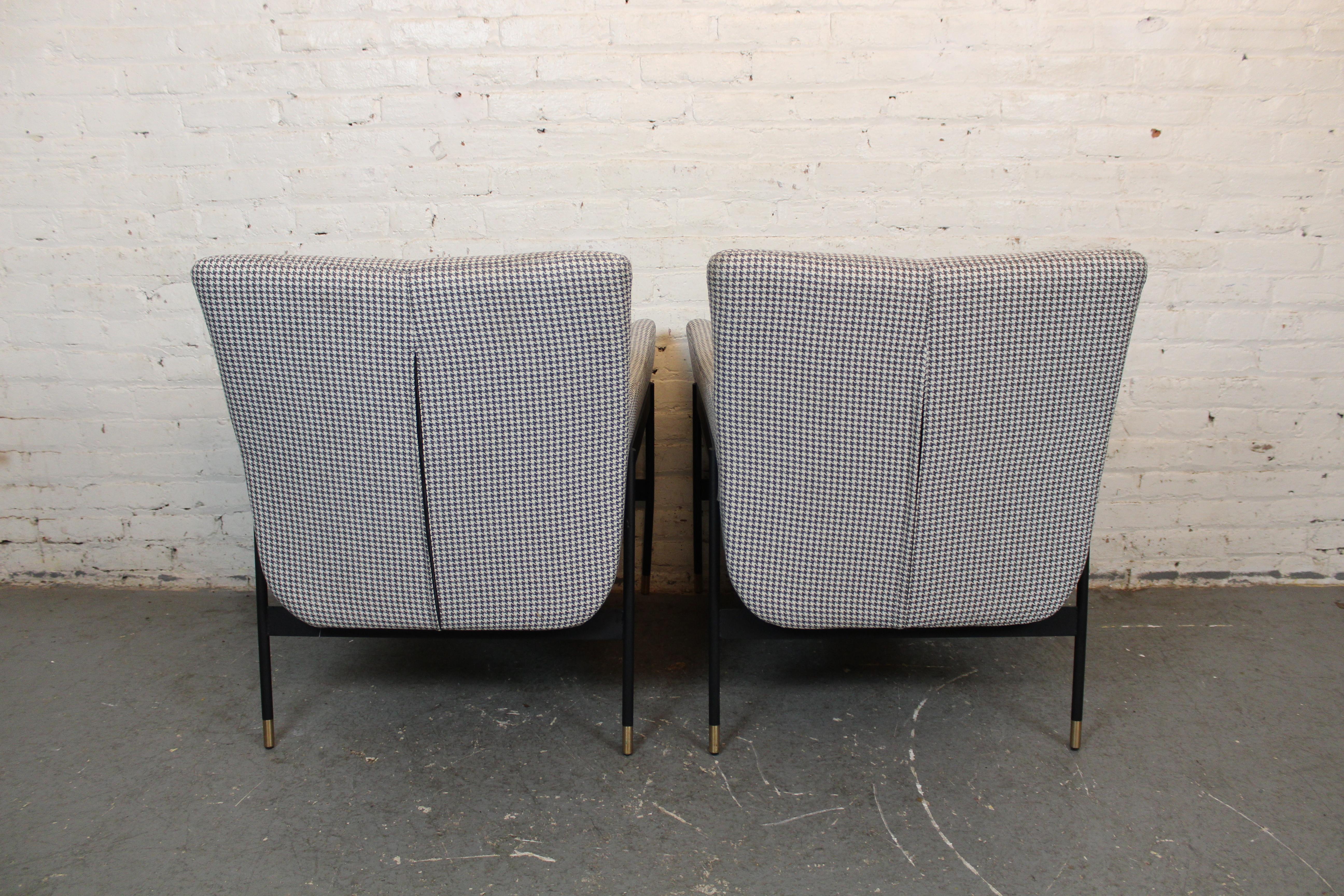 Pair of Houndstooth 