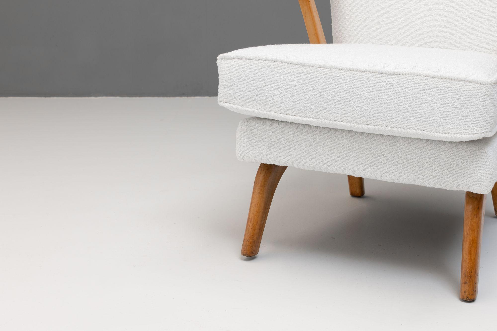 Hêtre Paire de chaises Bambino de Howard Keith en vente