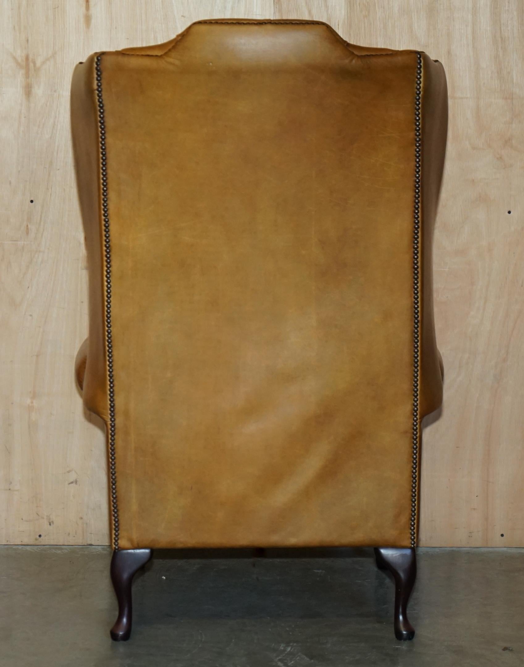 PAIR OF HUGE 132CM TALL HERITAGE BROWN LEATHER CHESTERFIELD WINGBACK ARMCHAIRs For Sale 5