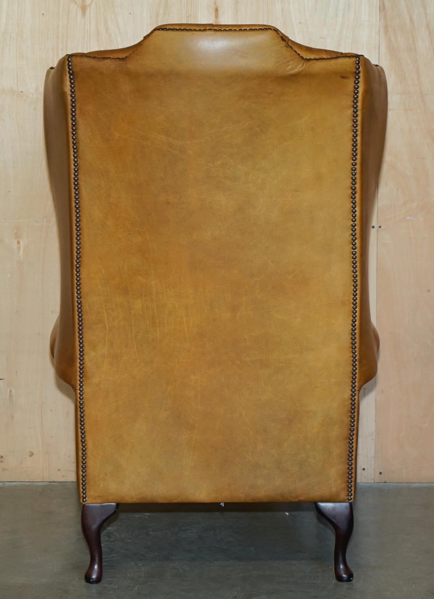 PAIR OF HUGE 132CM TALL HERITAGE BROWN LEATHER CHESTERFIELD WINGBACK ARMCHAIRs For Sale 12