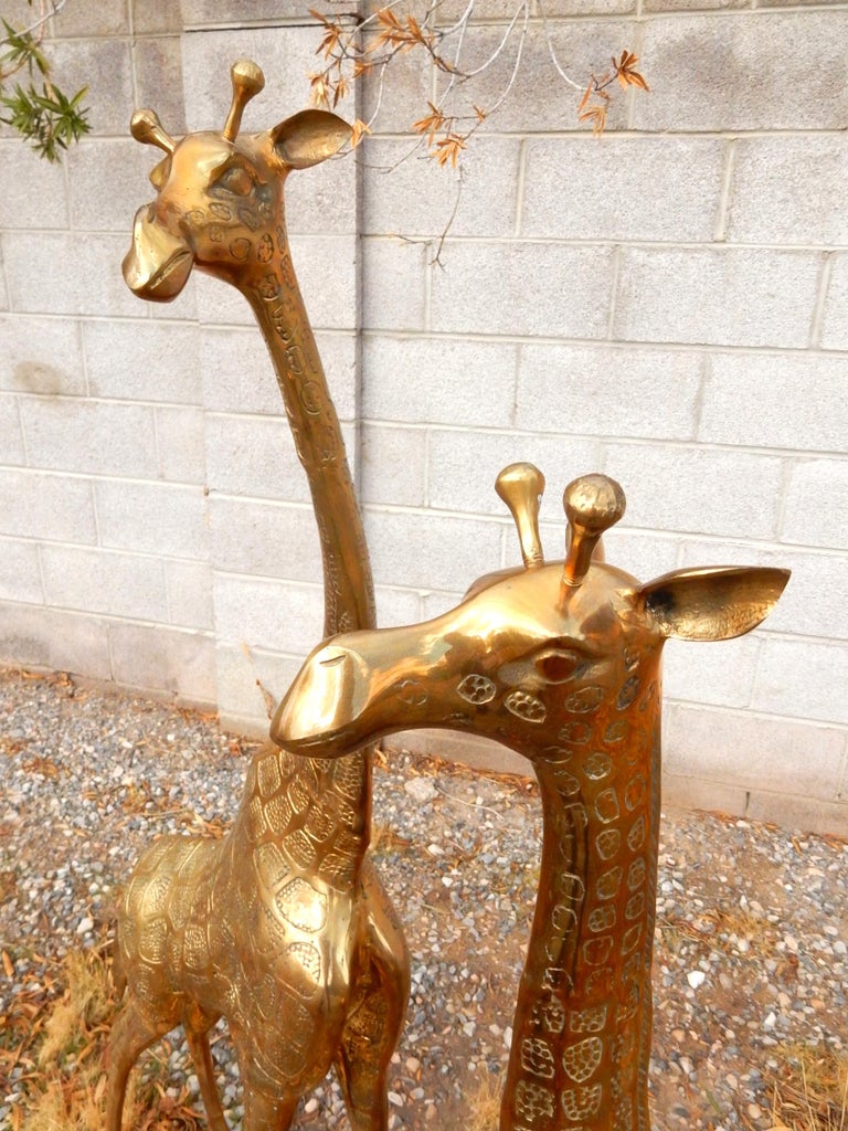 Pair of Huge 1970s Brass Giraffe Floor Statues For Sale at 1stdibs