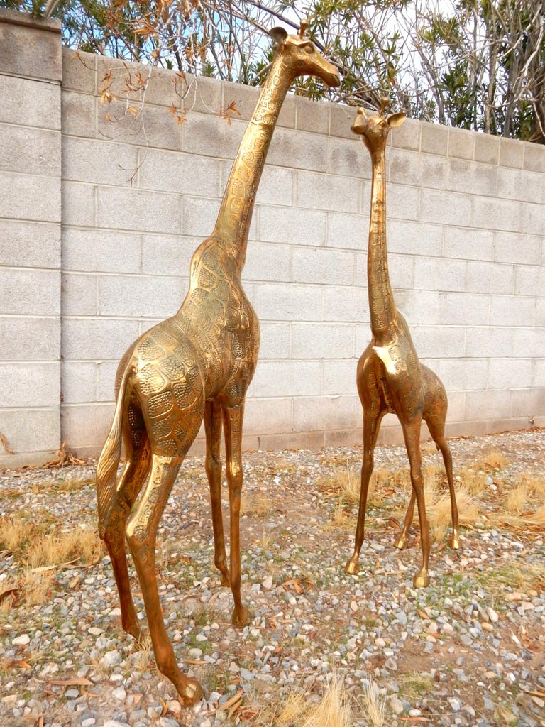Pair of Huge 1970s Brass Giraffe Floor Statues For Sale at 1stdibs